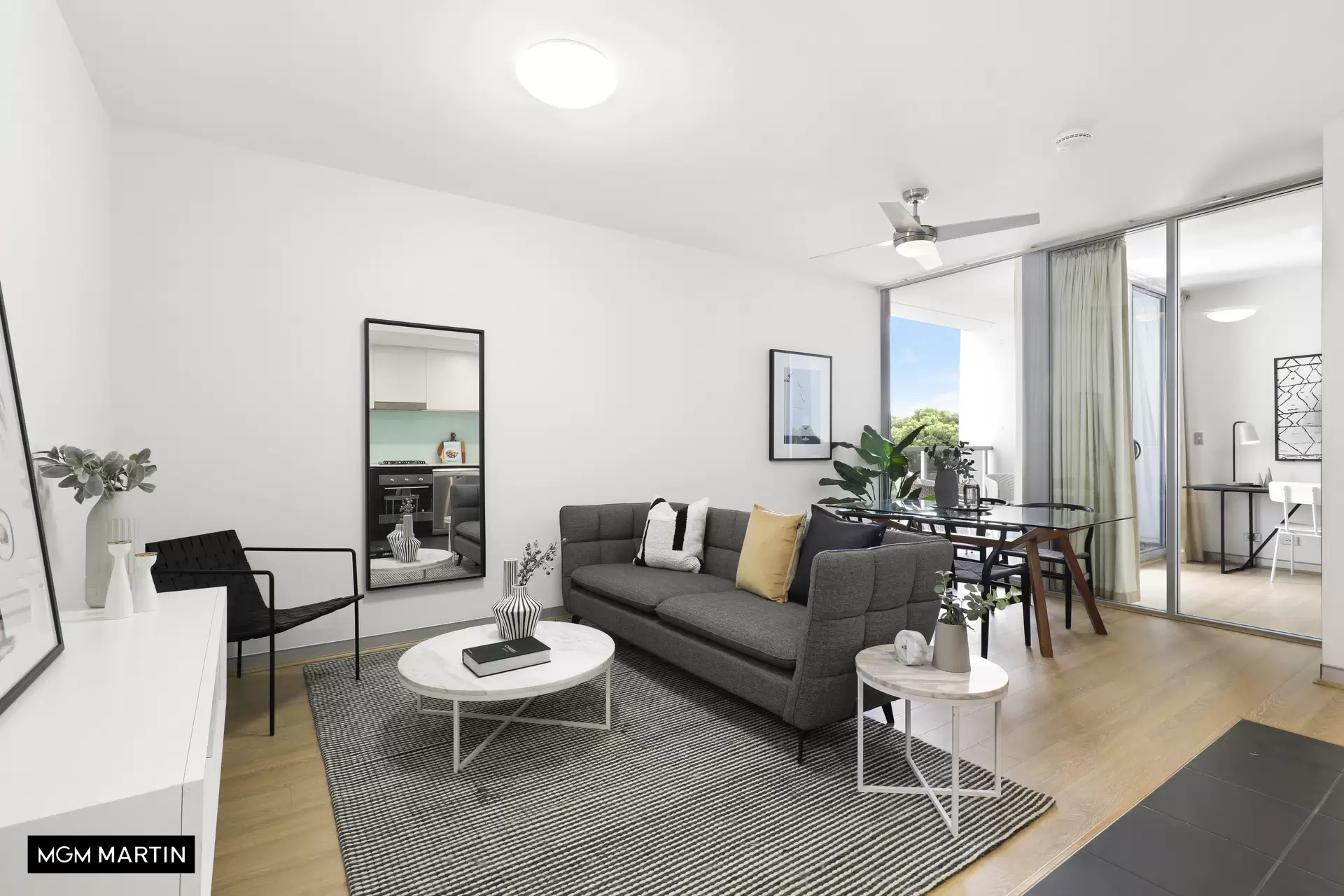 B404/222 Botany Road, Alexandria Leased by MGM Martin - image 1