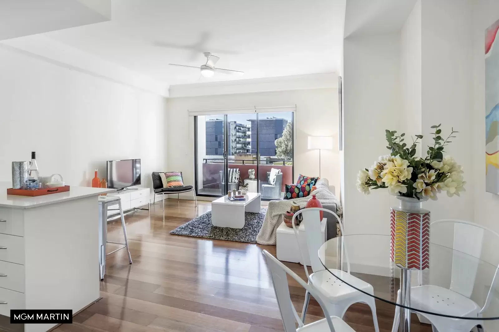 301/282-288 Botany Road, Alexandria Leased by MGM Martin - image 1