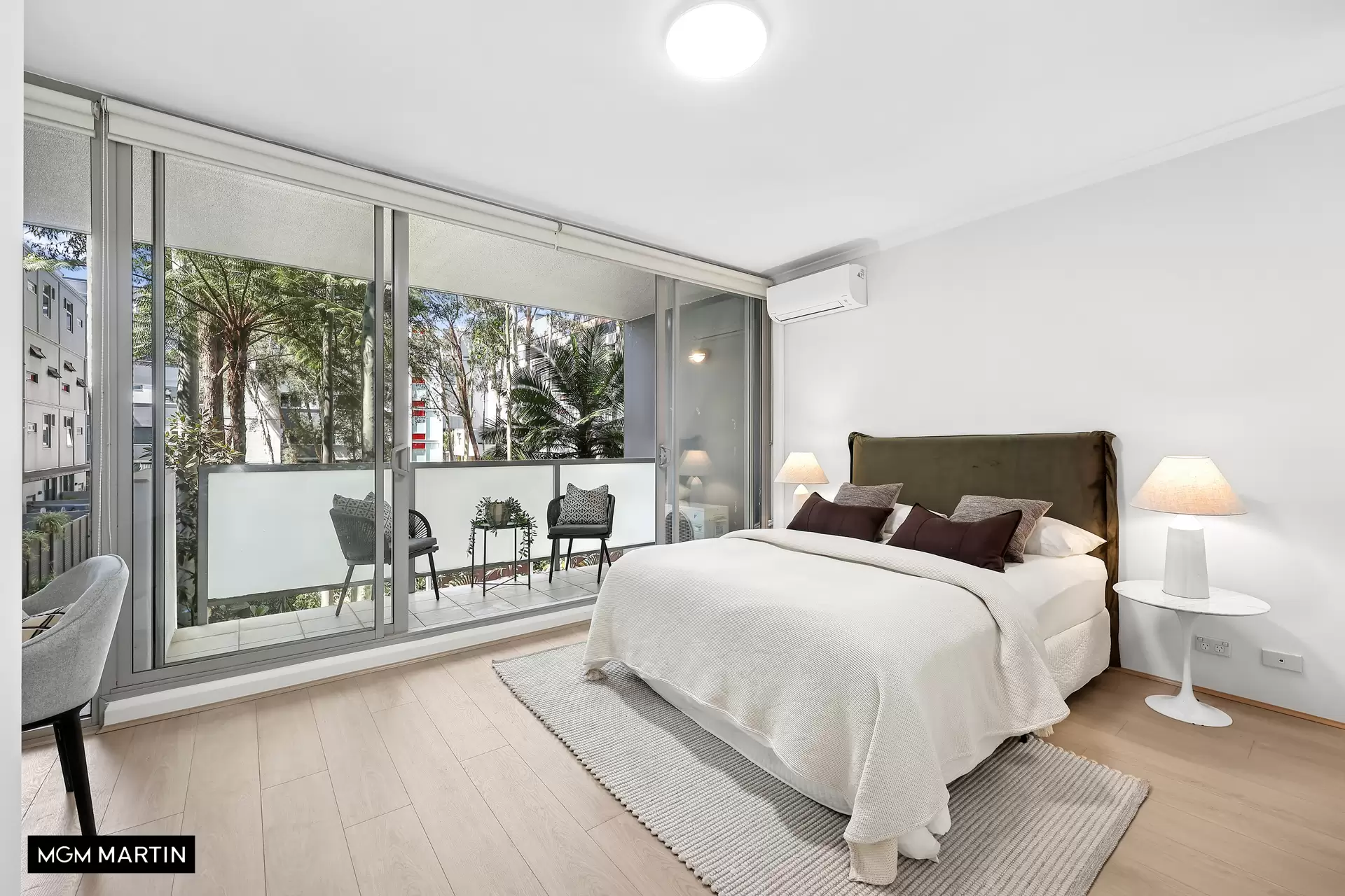 86/5A Victoria Park Parade, Zetland Sold by MGM Martin - image 1