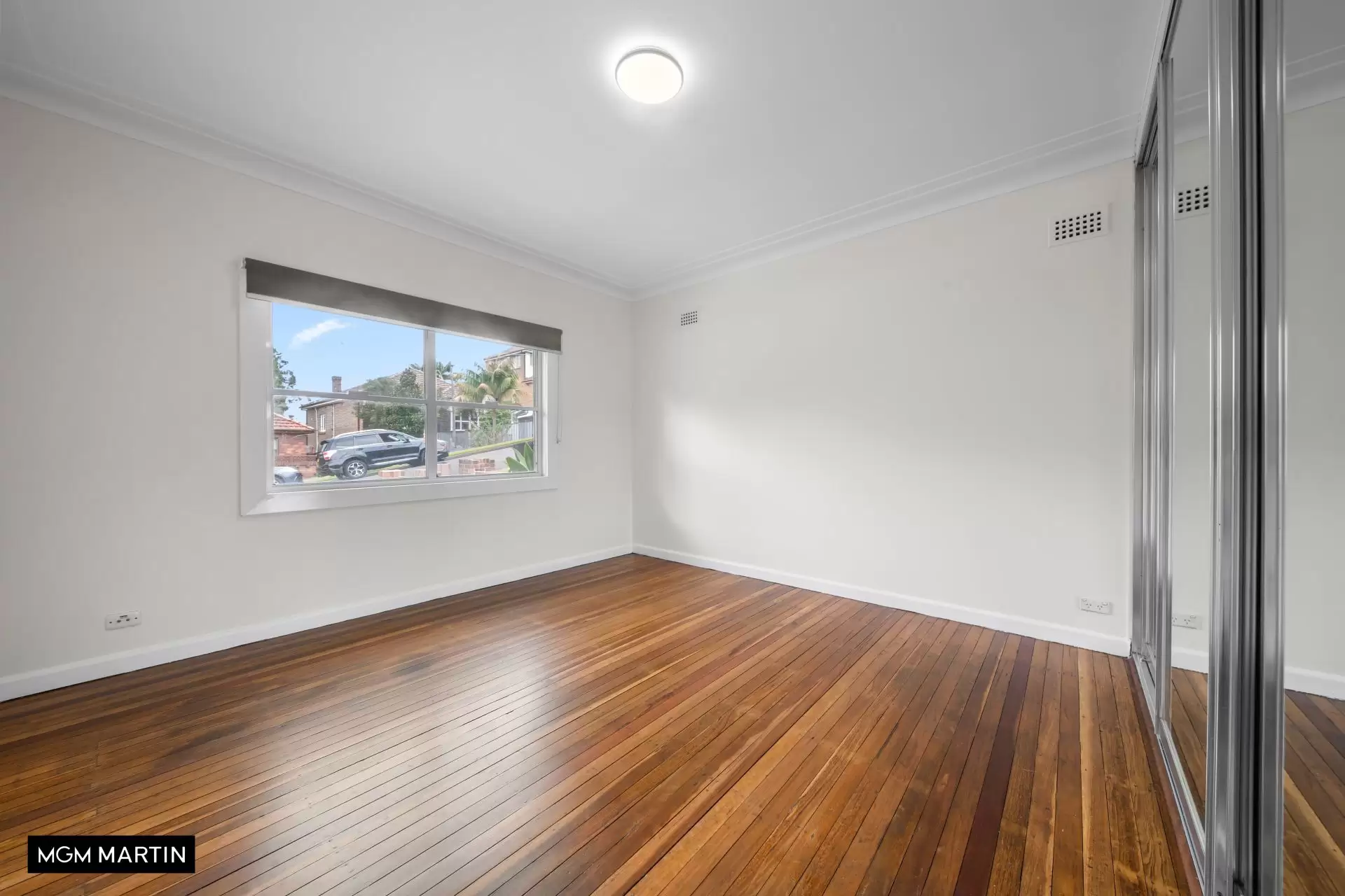 52 Knoll Avenue, Turrella Sold by MGM Martin - image 1