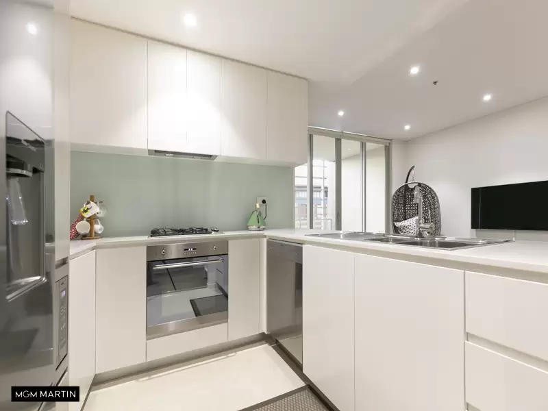 904B/8 Bourke Street, Mascot Leased by MGM Martin - image 1