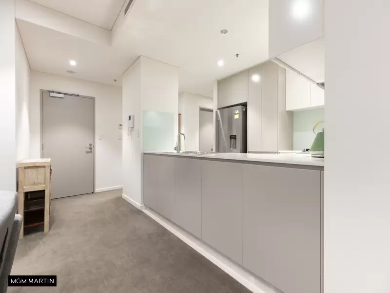 904B/8 Bourke Street, Mascot Leased by MGM Martin - image 1
