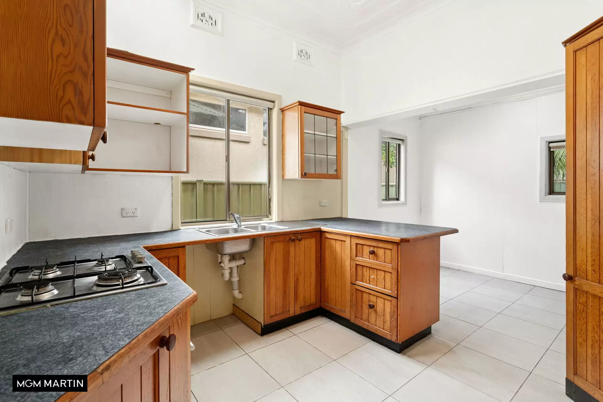 91 Robey Street, Mascot Sold by MGM Martin - image 1
