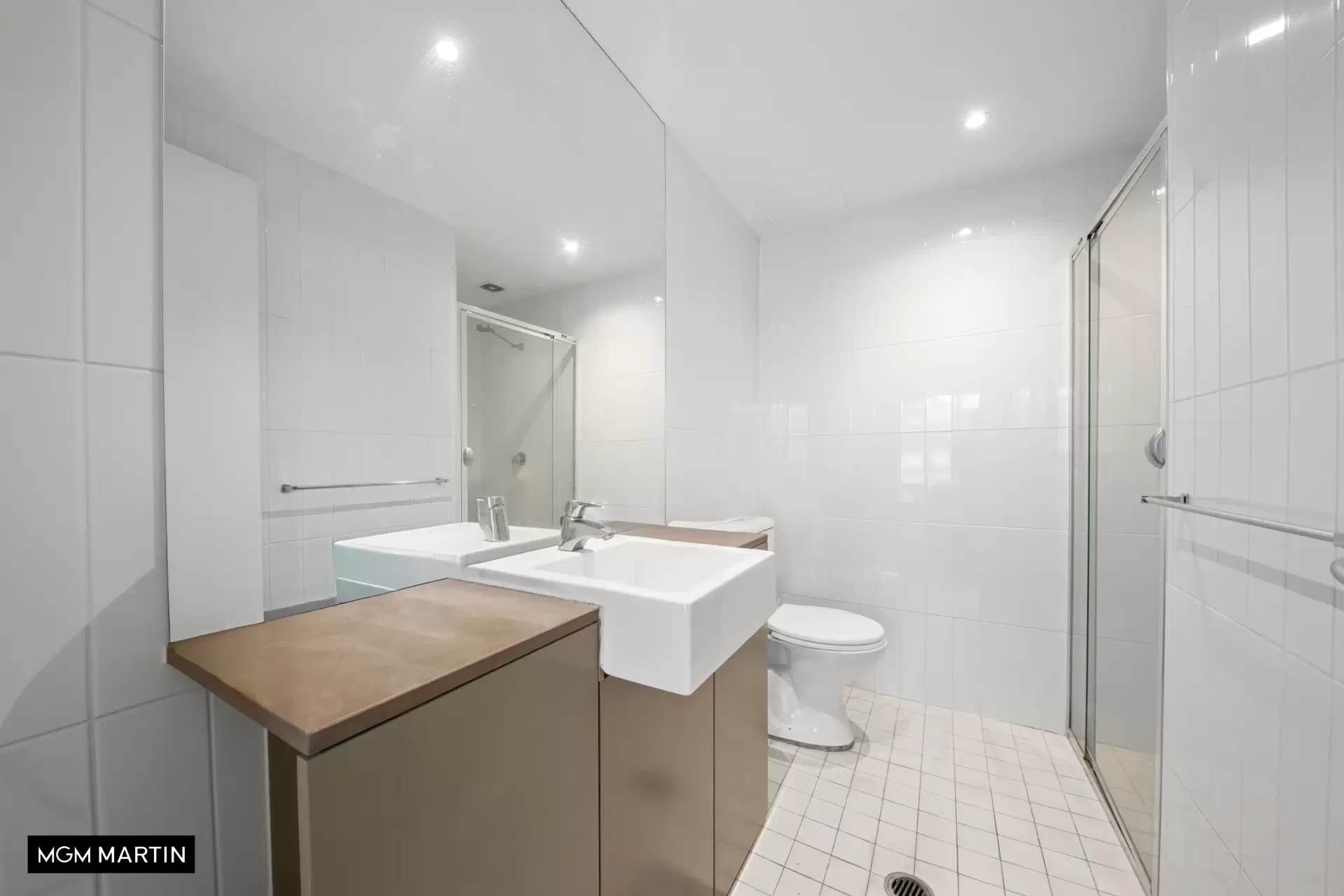 44/2 Levy Walk, Zetland Sold by MGM Martin - image 1