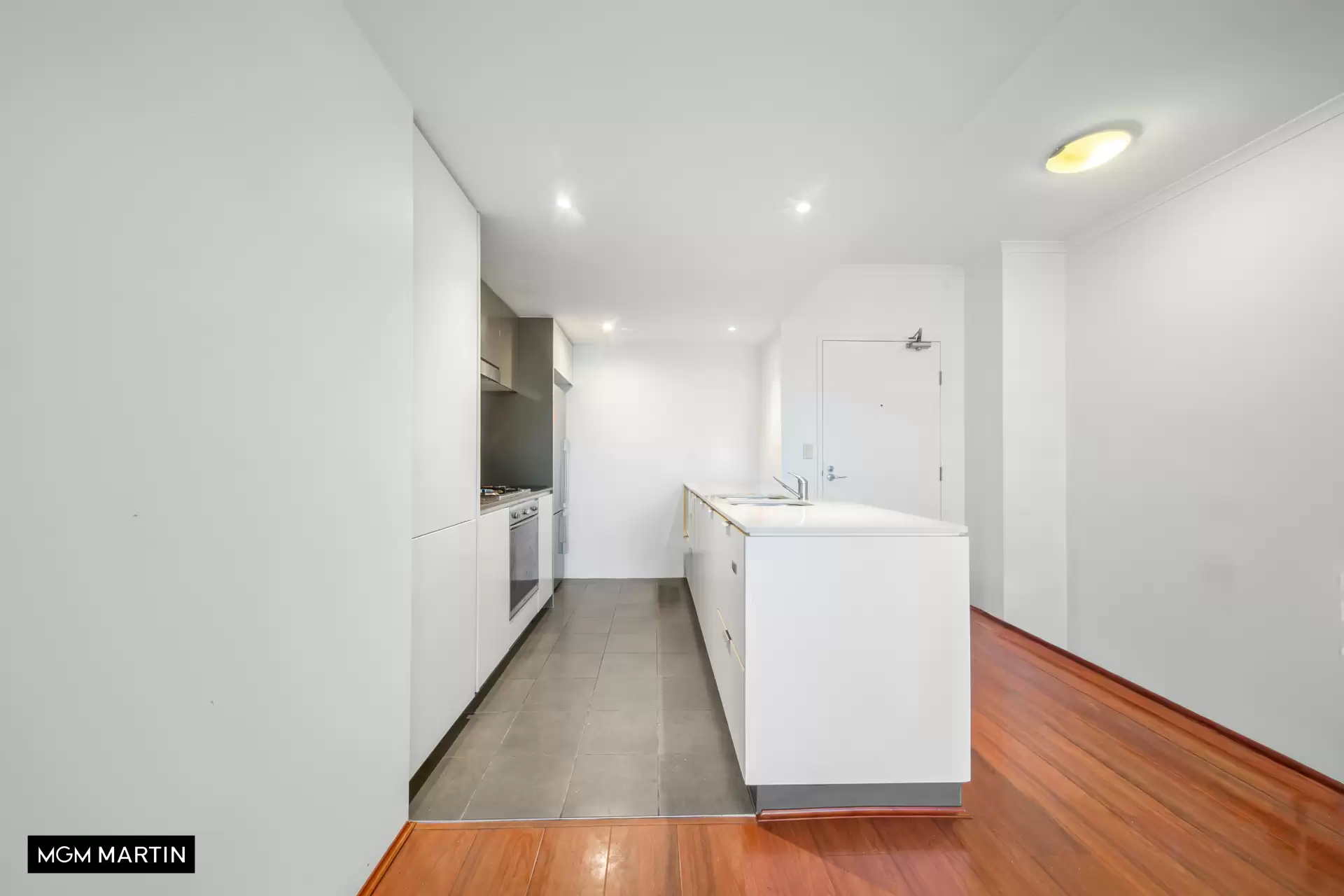 44/2 Levy Walk, Zetland Sold by MGM Martin - image 1