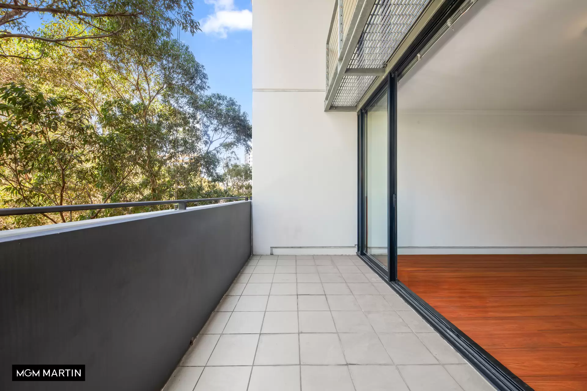 44/2 Levy Walk, Zetland Sold by MGM Martin - image 1