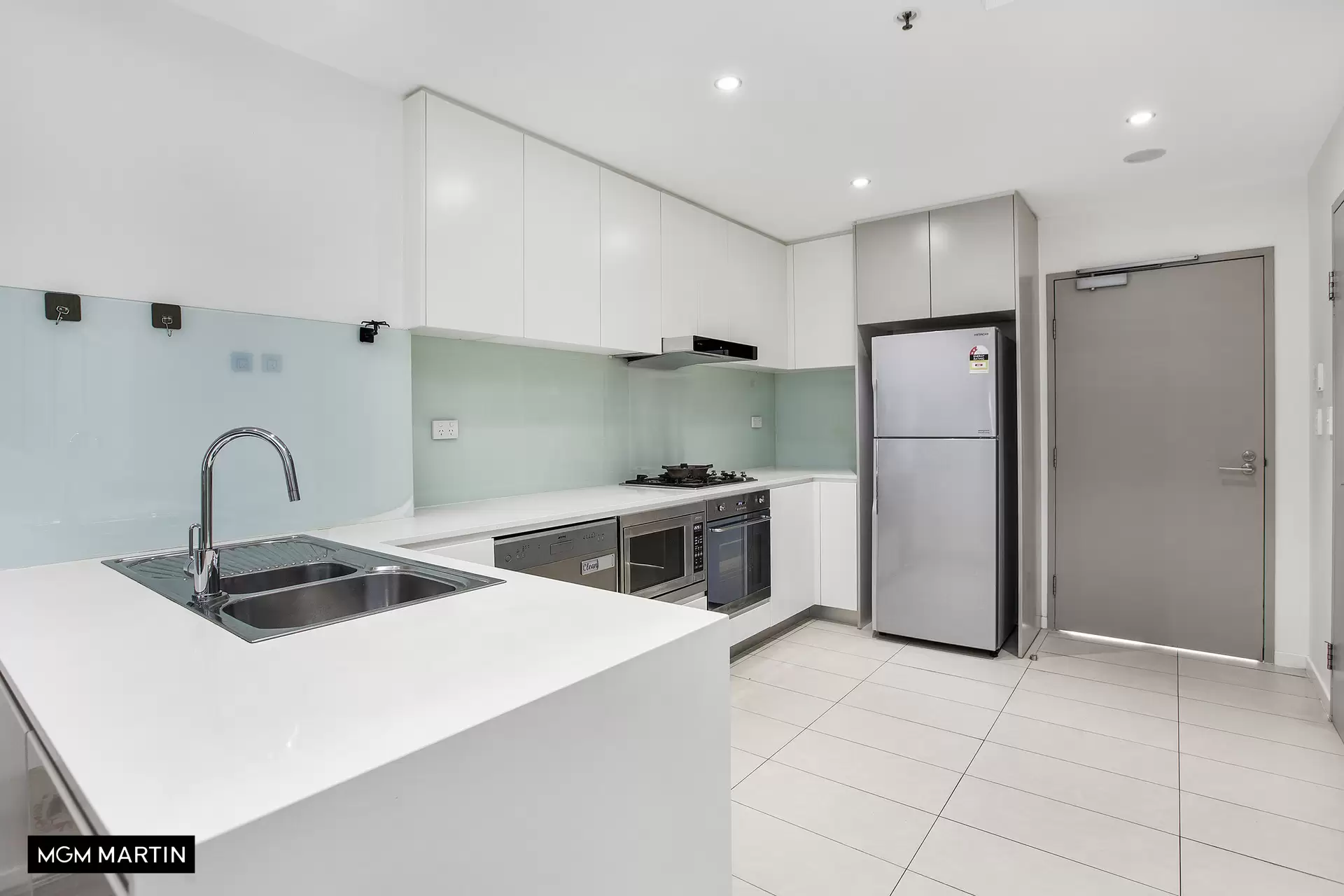 905A/8 Bourke Street, Mascot Leased by MGM Martin - image 1