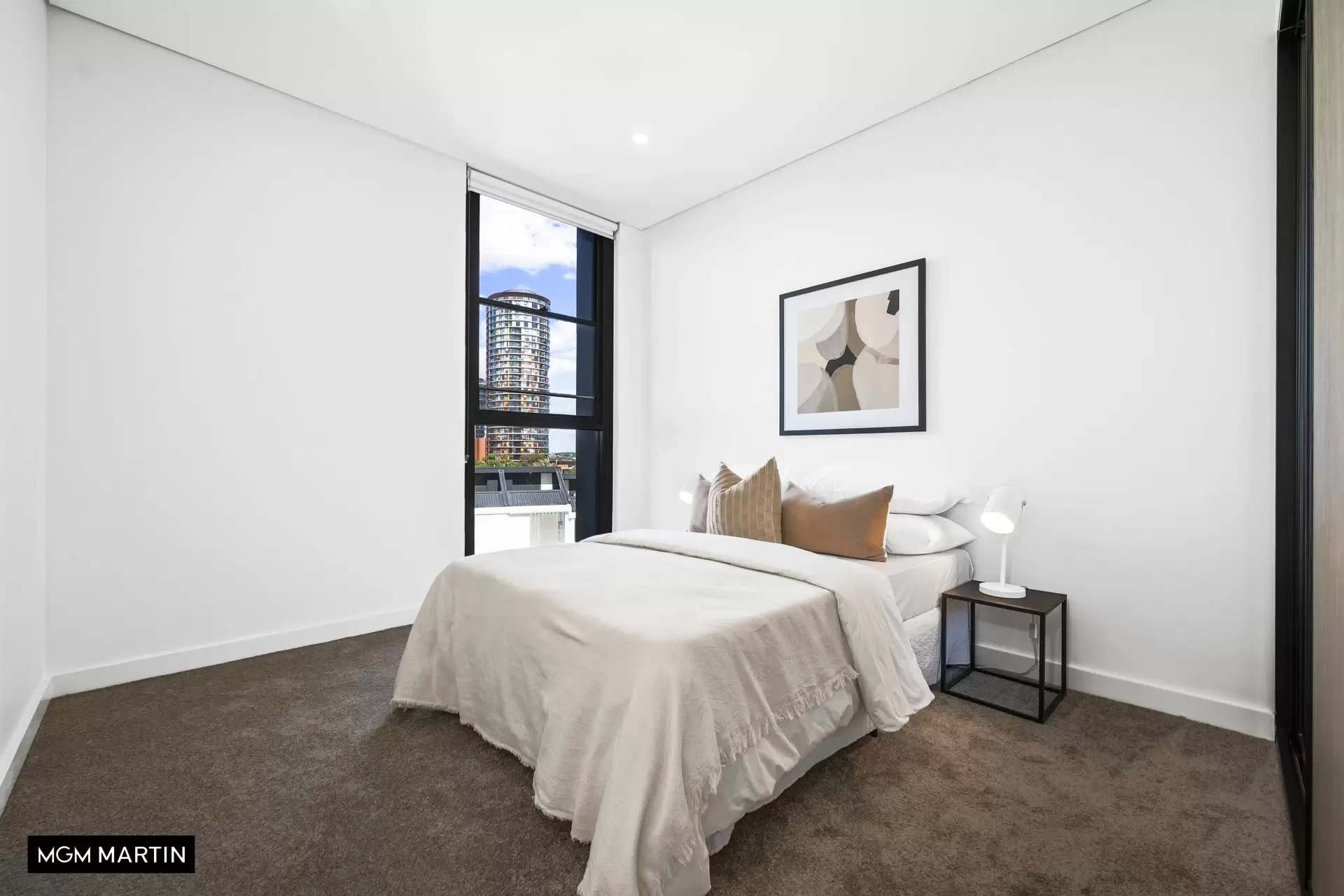 2415/6 Kingsborough Way, Zetland Leased by MGM Martin - image 1