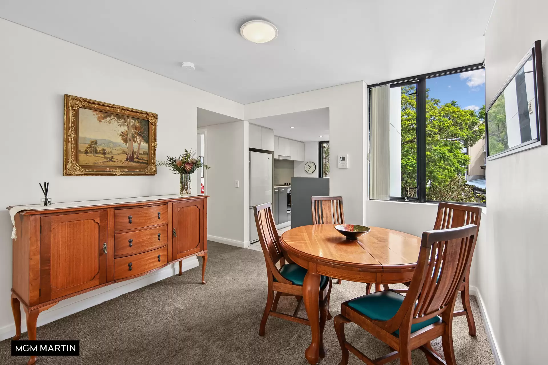 9/9 Grandstand Parade, Zetland Sold by MGM Martin - image 1