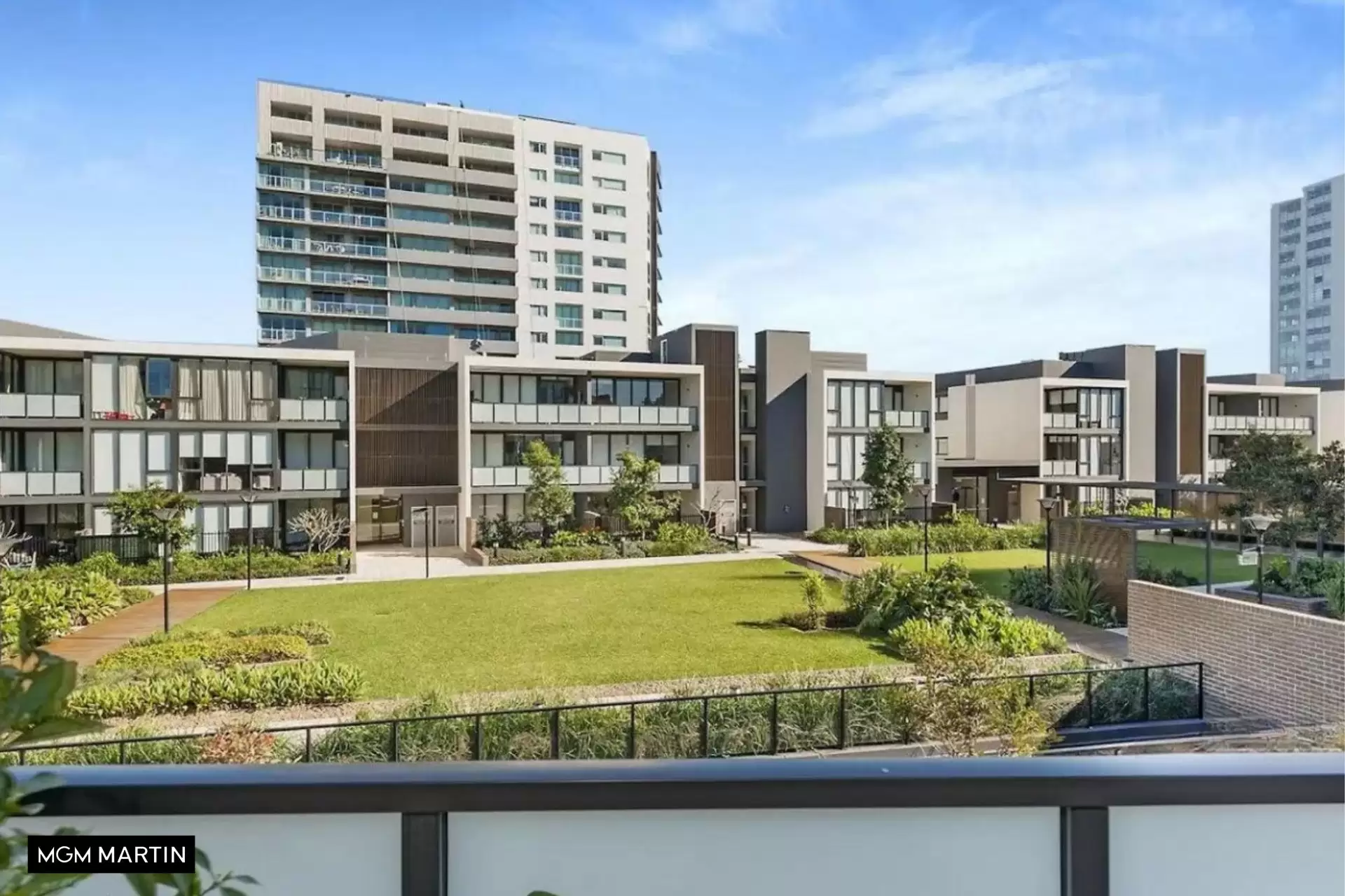 870/2 Cooper Place, Zetland Sold by MGM Martin - image 1