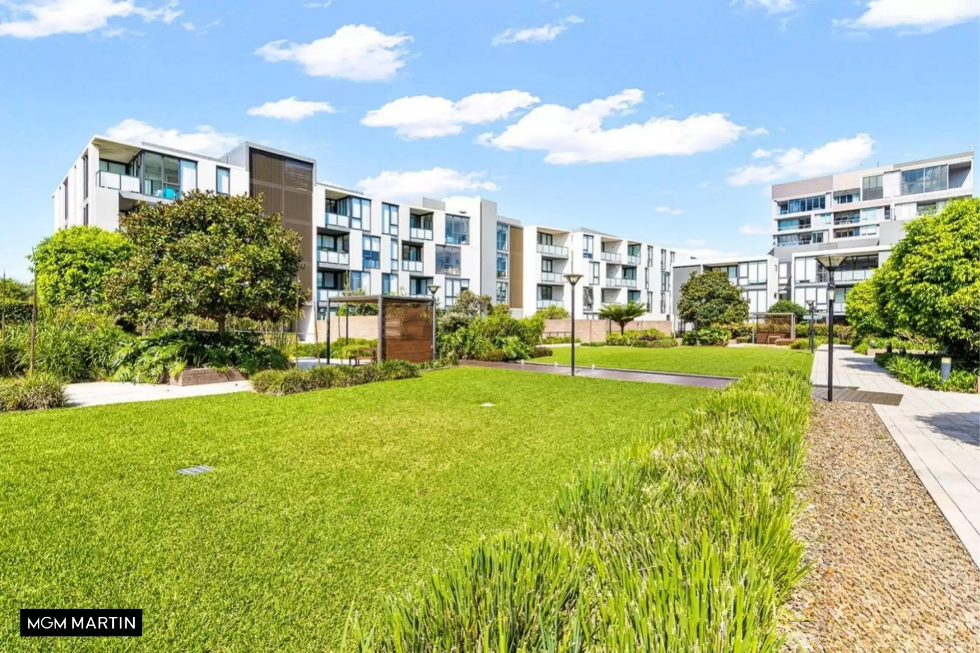 870/2 Cooper Place, Zetland Sold by MGM Martin - image 1