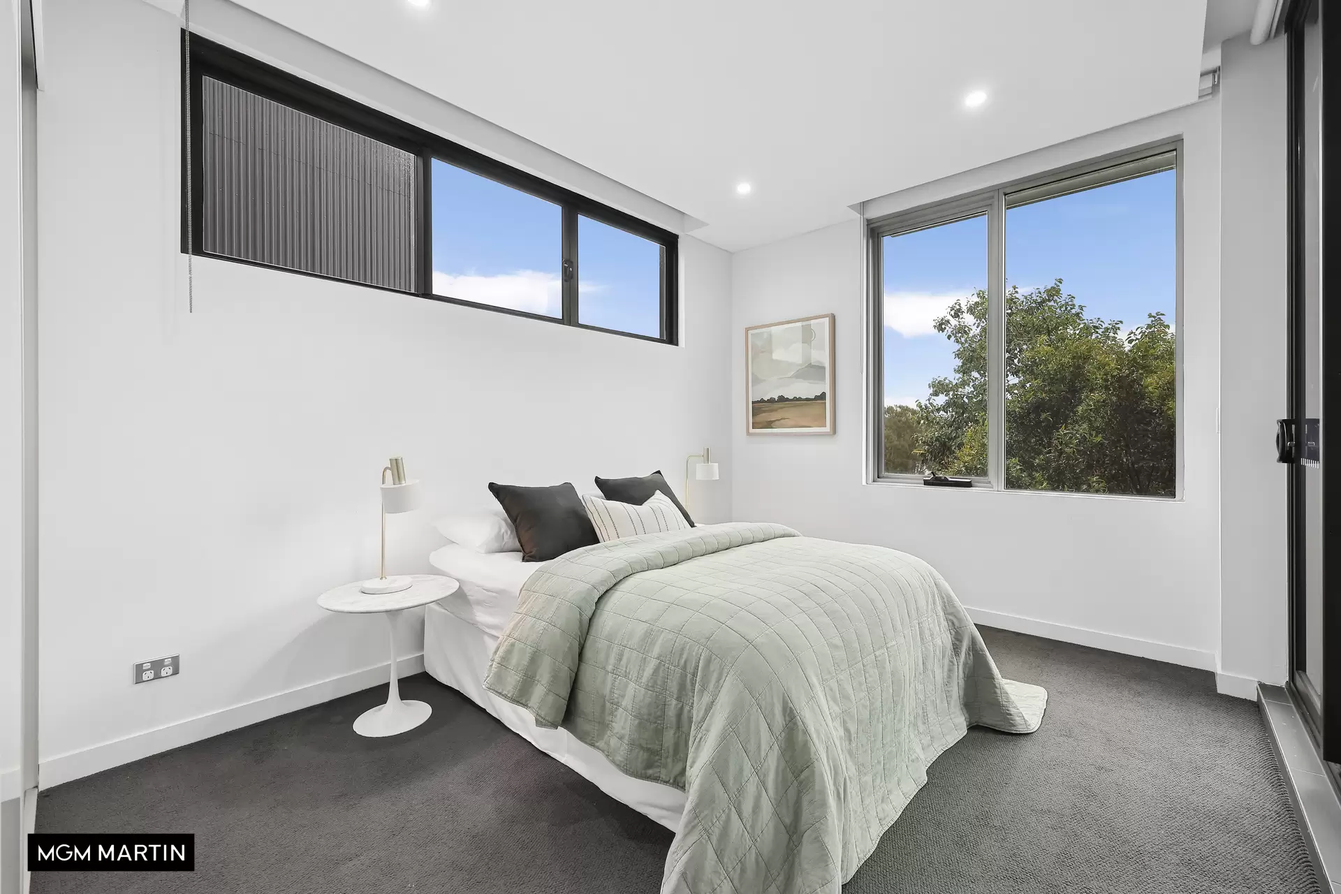 521/347 George Street, Waterloo Sold by MGM Martin - image 1