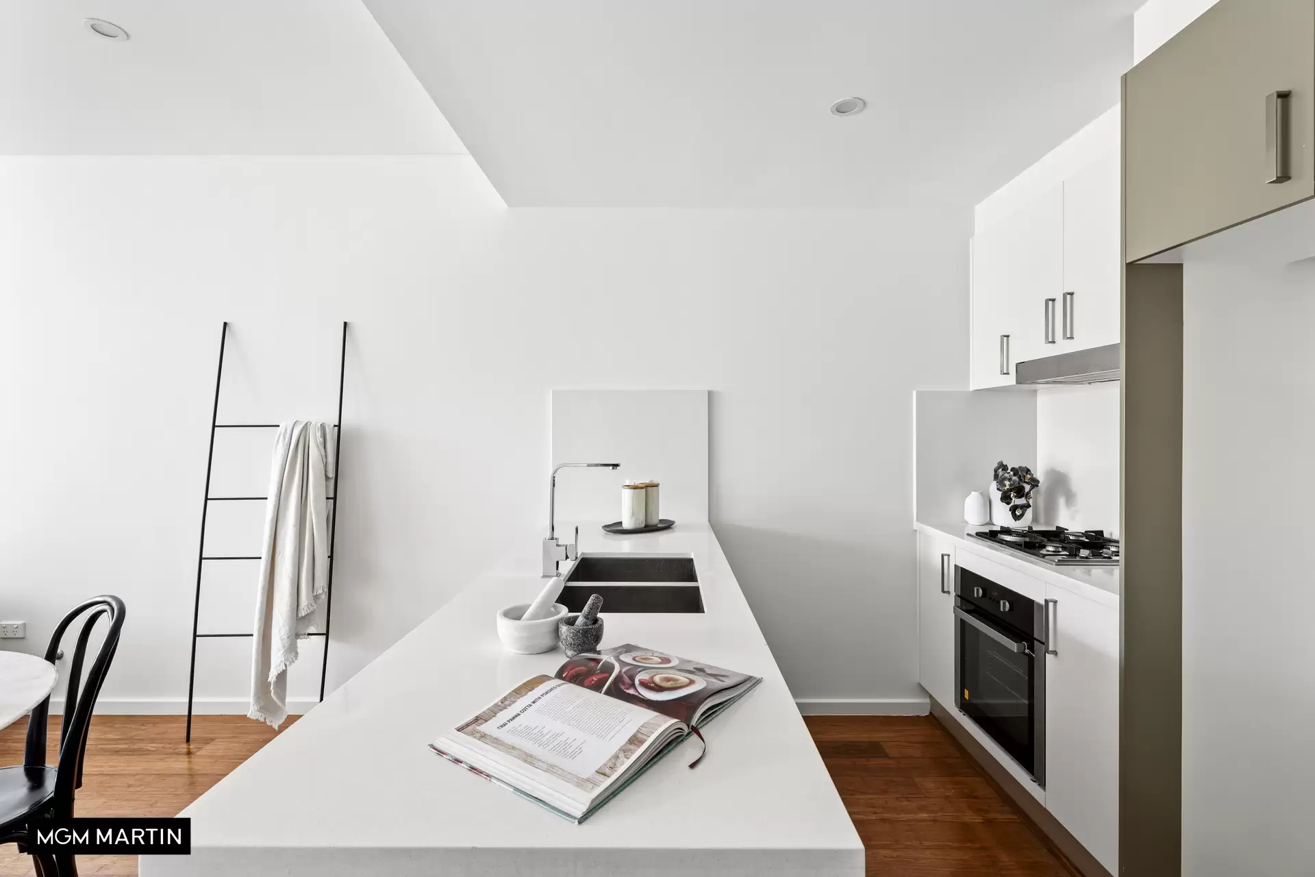 5/456 Gardeners Road, Alexandria Sold by MGM Martin - image 1