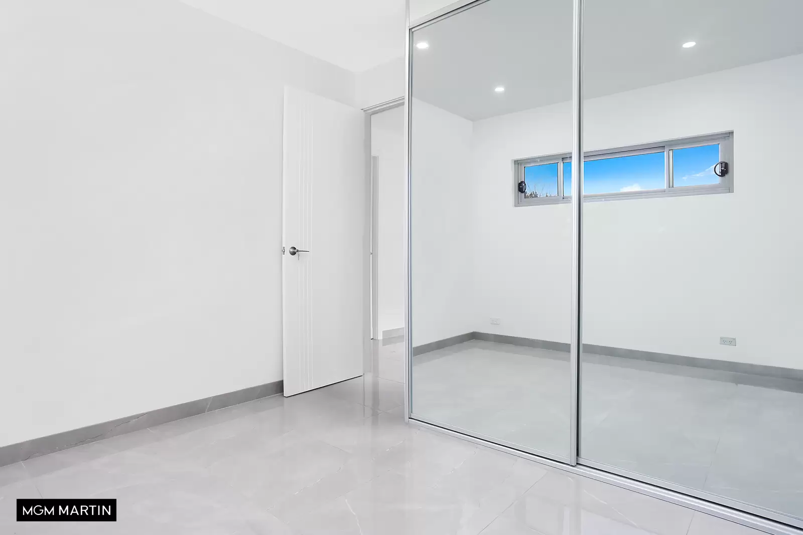 14 Linden Street, Mascot Leased by MGM Martin - image 1