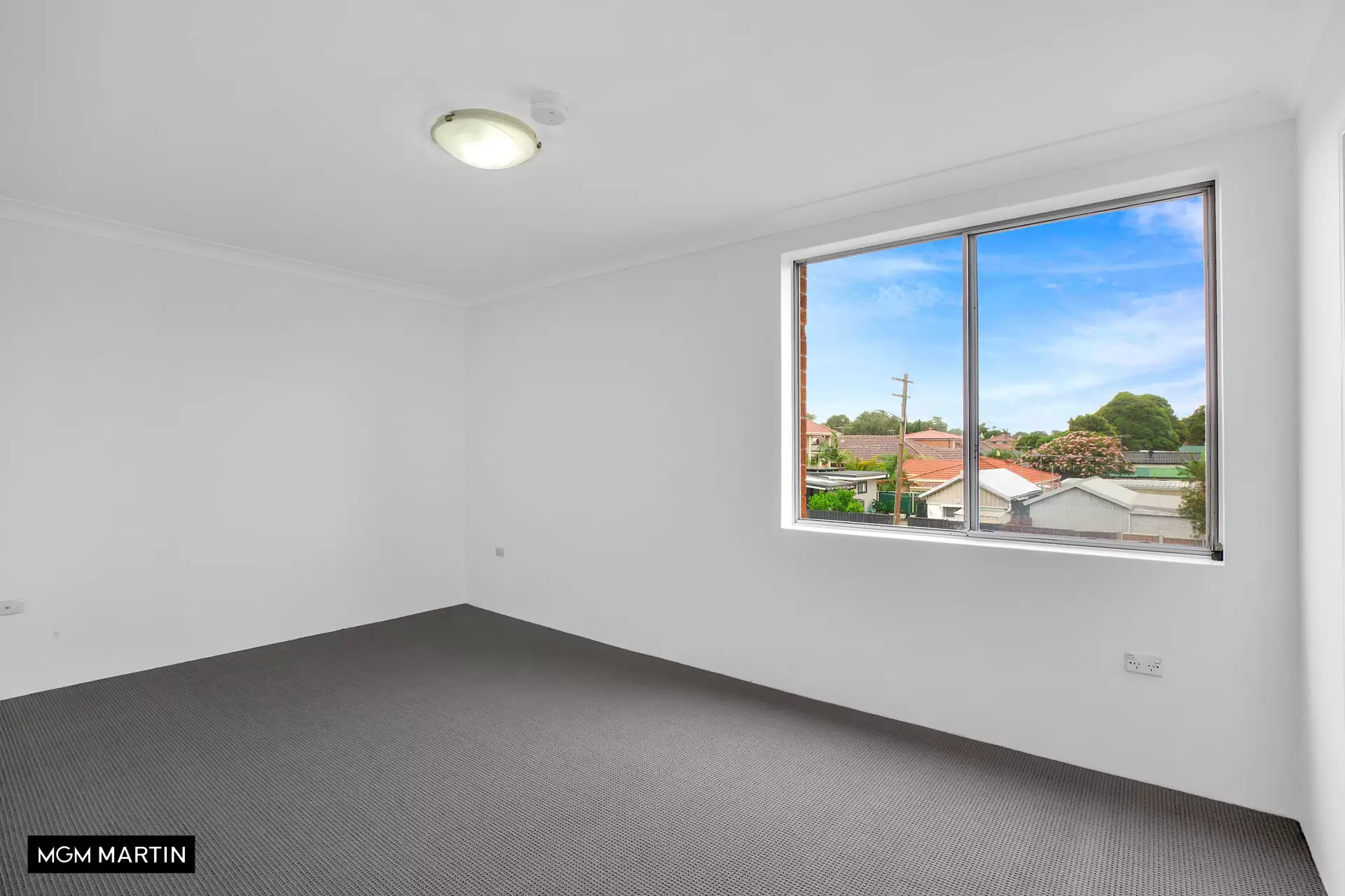 39/27 Dover Road, Botany Leased by MGM Martin - image 1