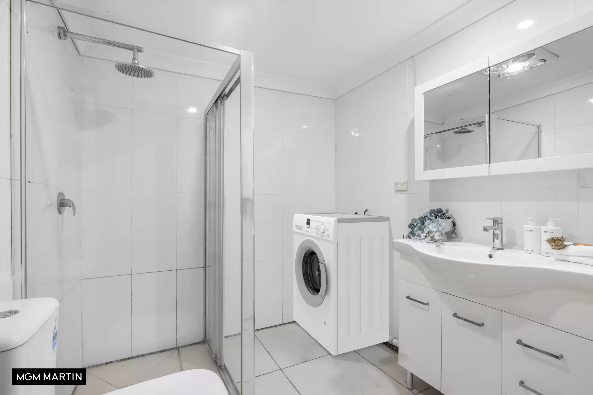 56 Portman Street, Zetland Sold by MGM Martin - image 1