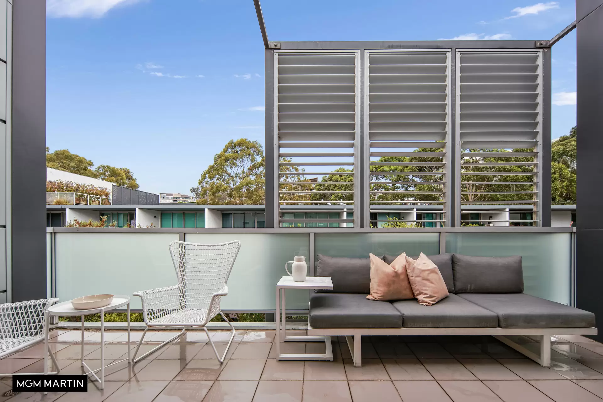 25/13 Grandstand Parade, Zetland Sold by MGM Martin - image 1