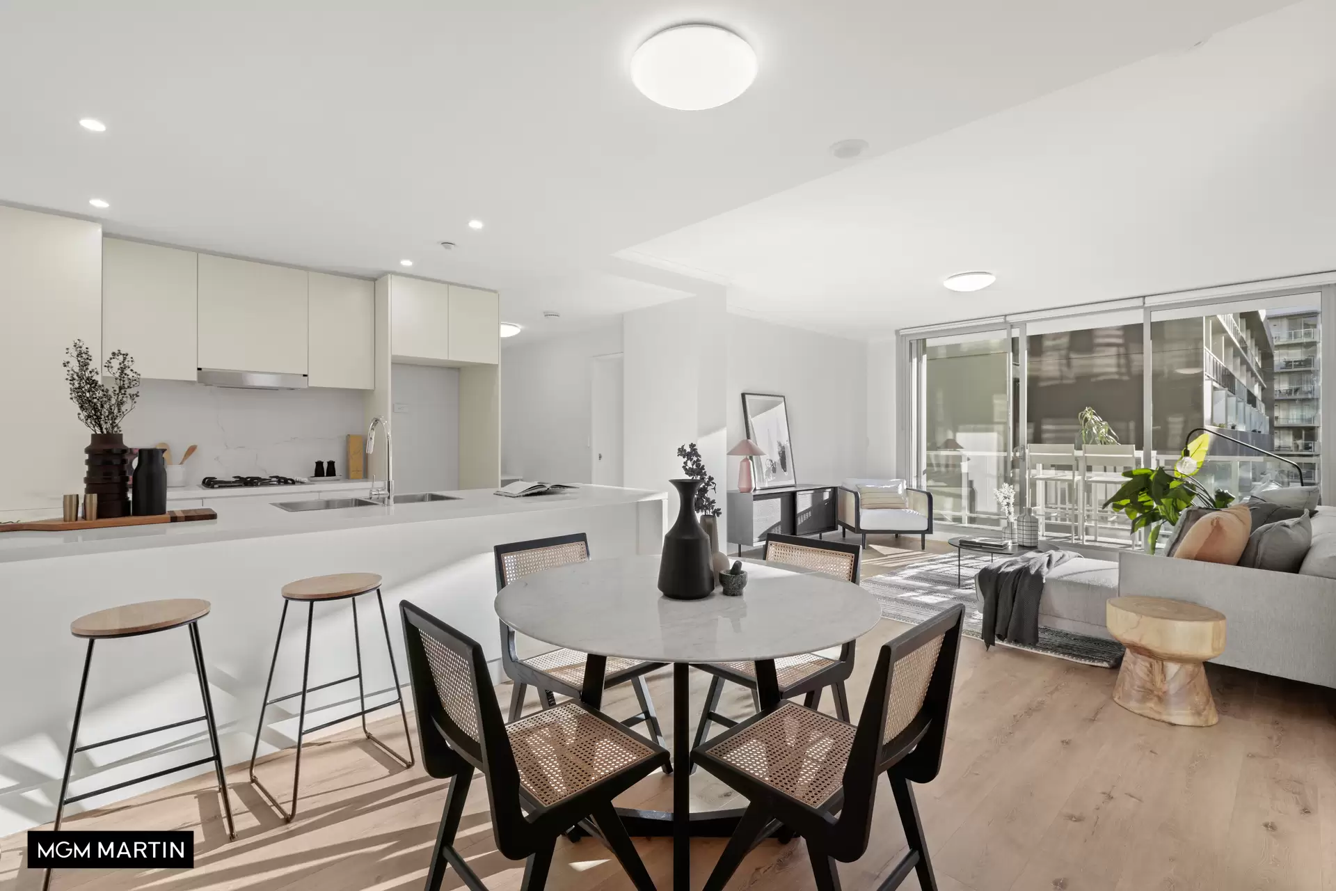 25/3 Defries Avenue, Zetland Sold by MGM Martin - image 1