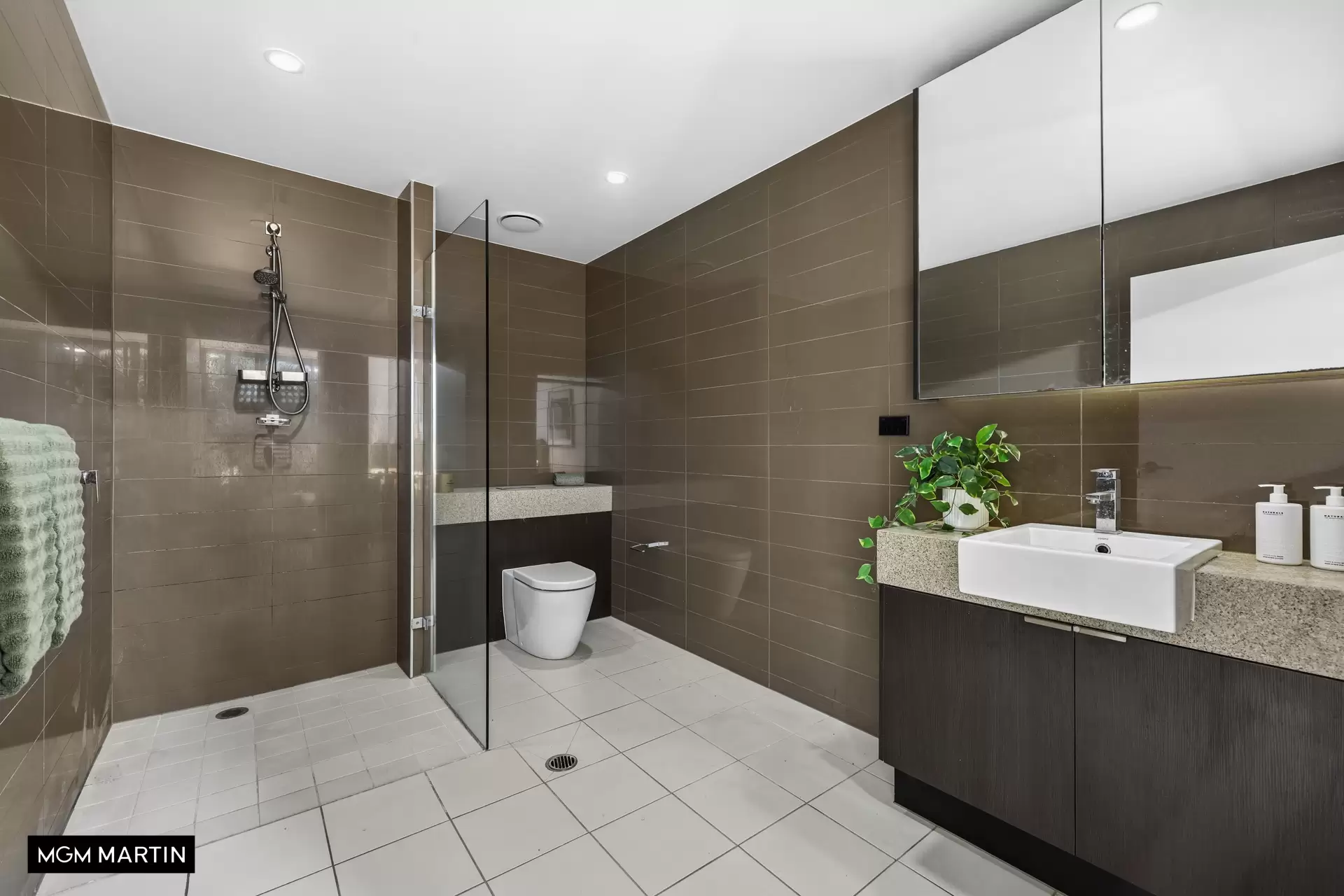 105/13 Joynton Avenue, Zetland Sold by MGM Martin - image 1