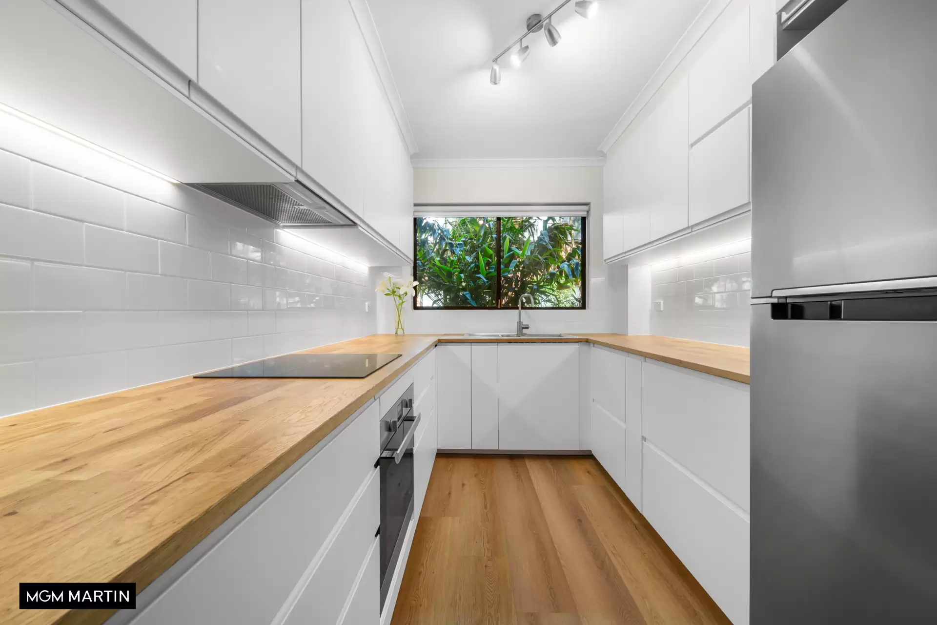 20/127-147 Cook Road, Centennial Park Sold by MGM Martin - image 1