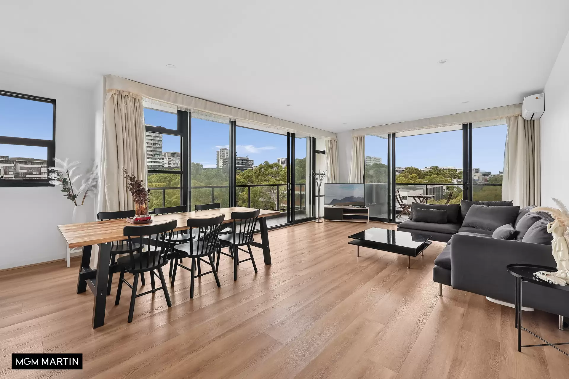 3601/2 Wolseley Grove, Zetland For Sale by MGM Martin - image 1