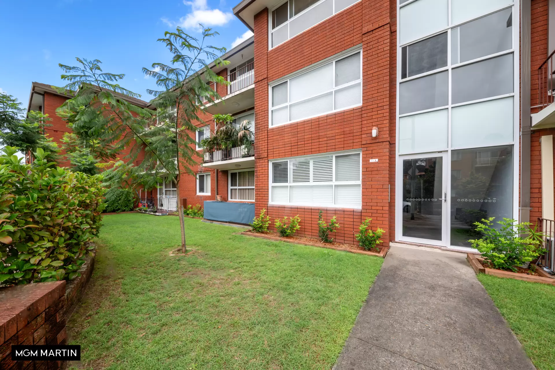 7/1 Gray Crescent, Eastlakes Sold by MGM Martin - image 1