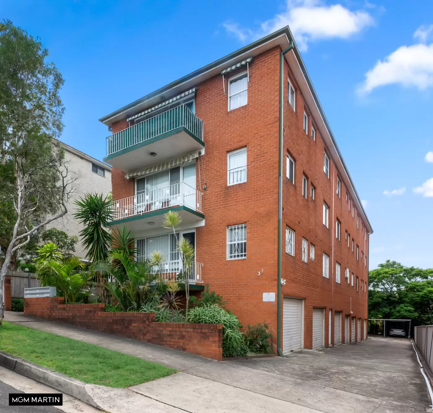 2/37  Kensington Road, Kensington Sold by MGM Martin - image 1