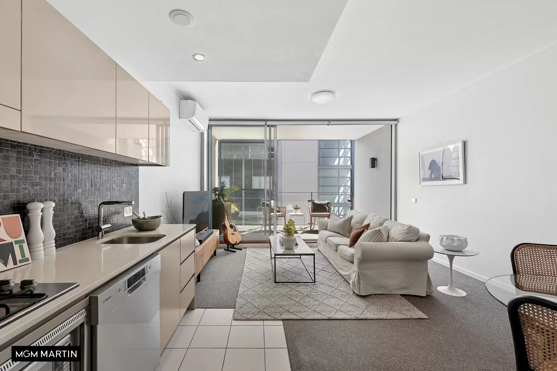 337/2-4 Powell Street, Waterloo Sold by MGM Martin - image 1