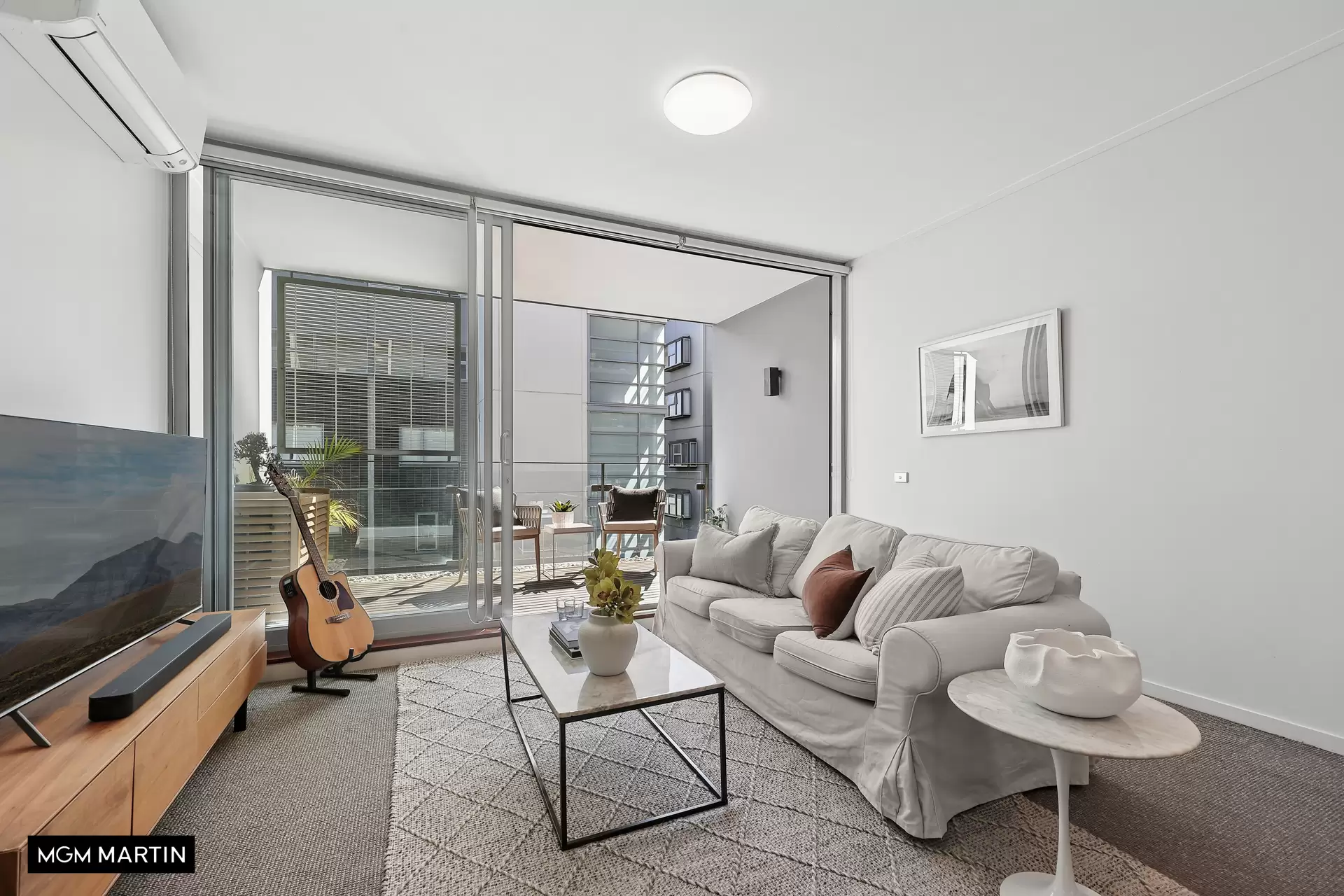 337/2-4 Powell Street, Waterloo Sold by MGM Martin - image 1
