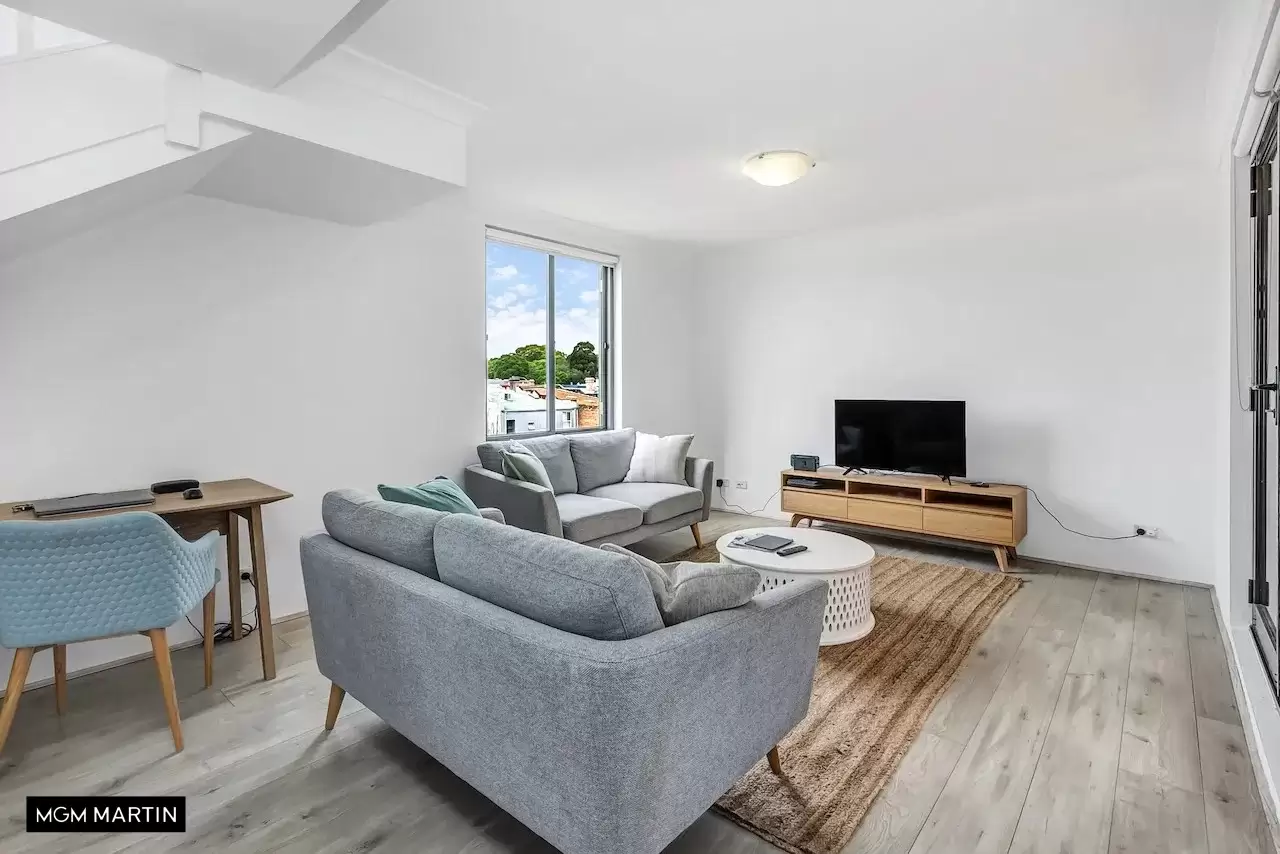 33/21-23 Norton Street, Leichhardt Leased by MGM Martin - image 1