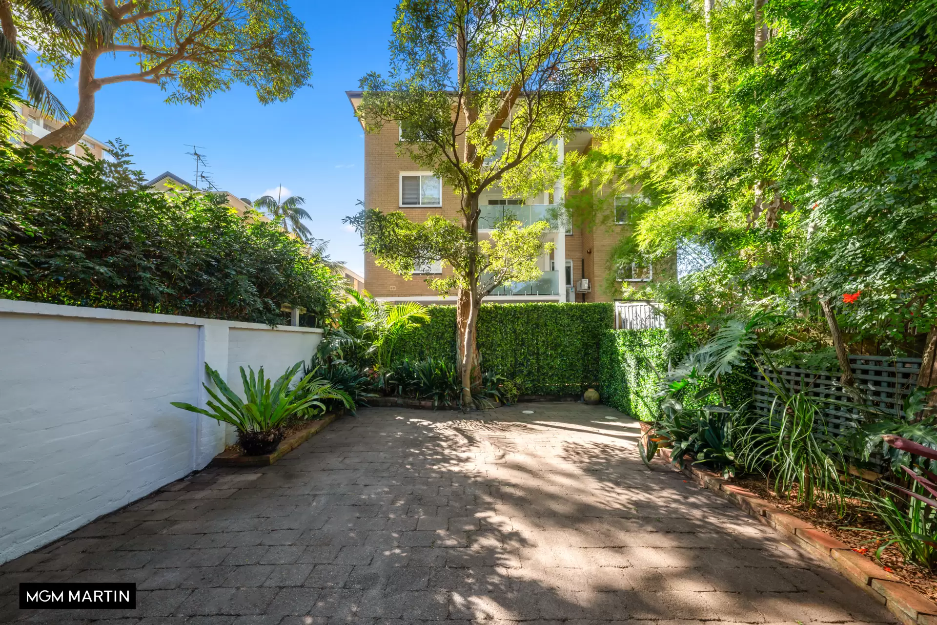 9 Cox Avenue, Bondi Beach Sold by MGM Martin - image 1