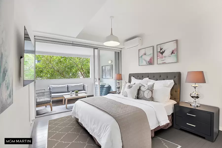 39/4 Grandstand Parade, Zetland Sold by MGM Martin - image 1