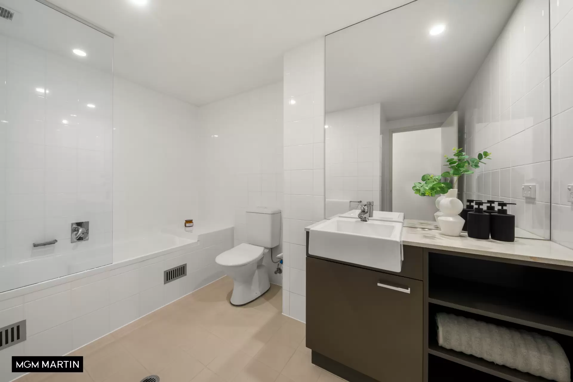 14/1 Levy Walk, Zetland Sold by MGM Martin - image 1