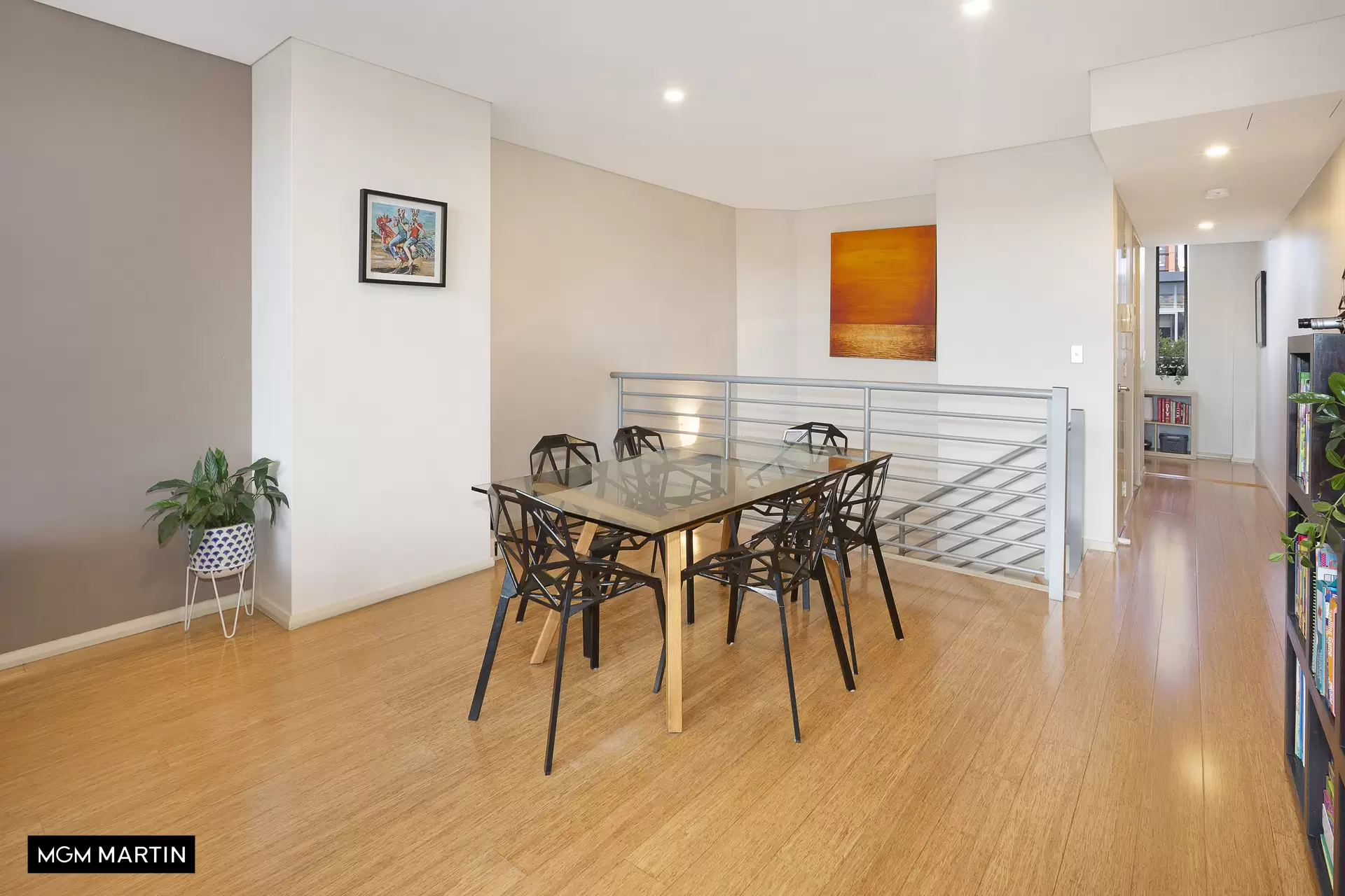 206/635 Gardeners Road, Mascot Sold by MGM Martin - image 1