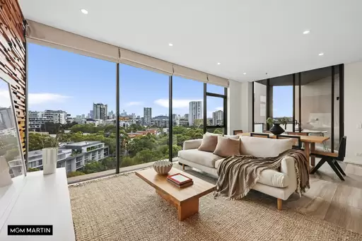1011/1 Hutchinson Walk, Zetland Sold by MGM Martin