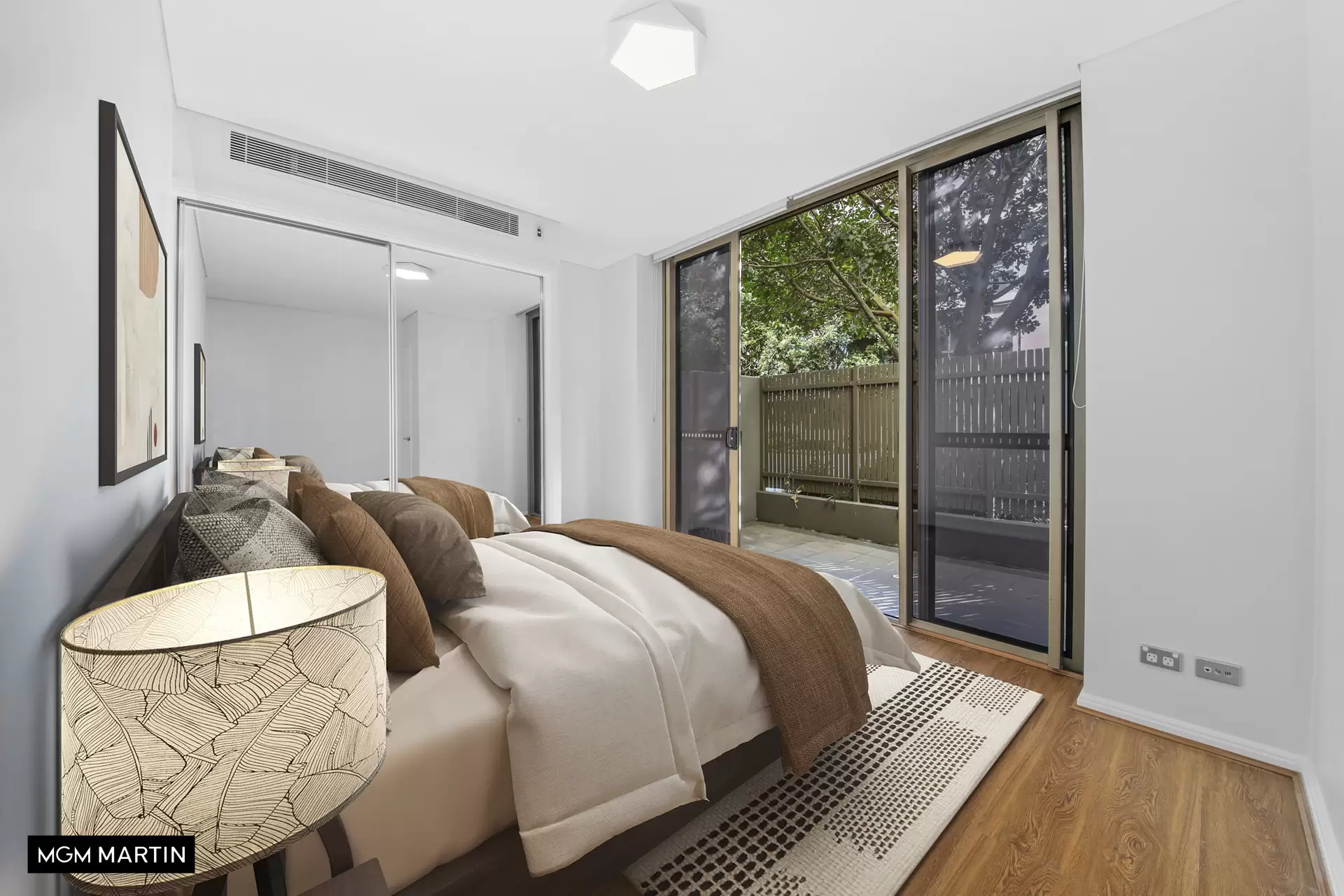 17/17 Grandstand Parade, Zetland Leased by MGM Martin - image 1