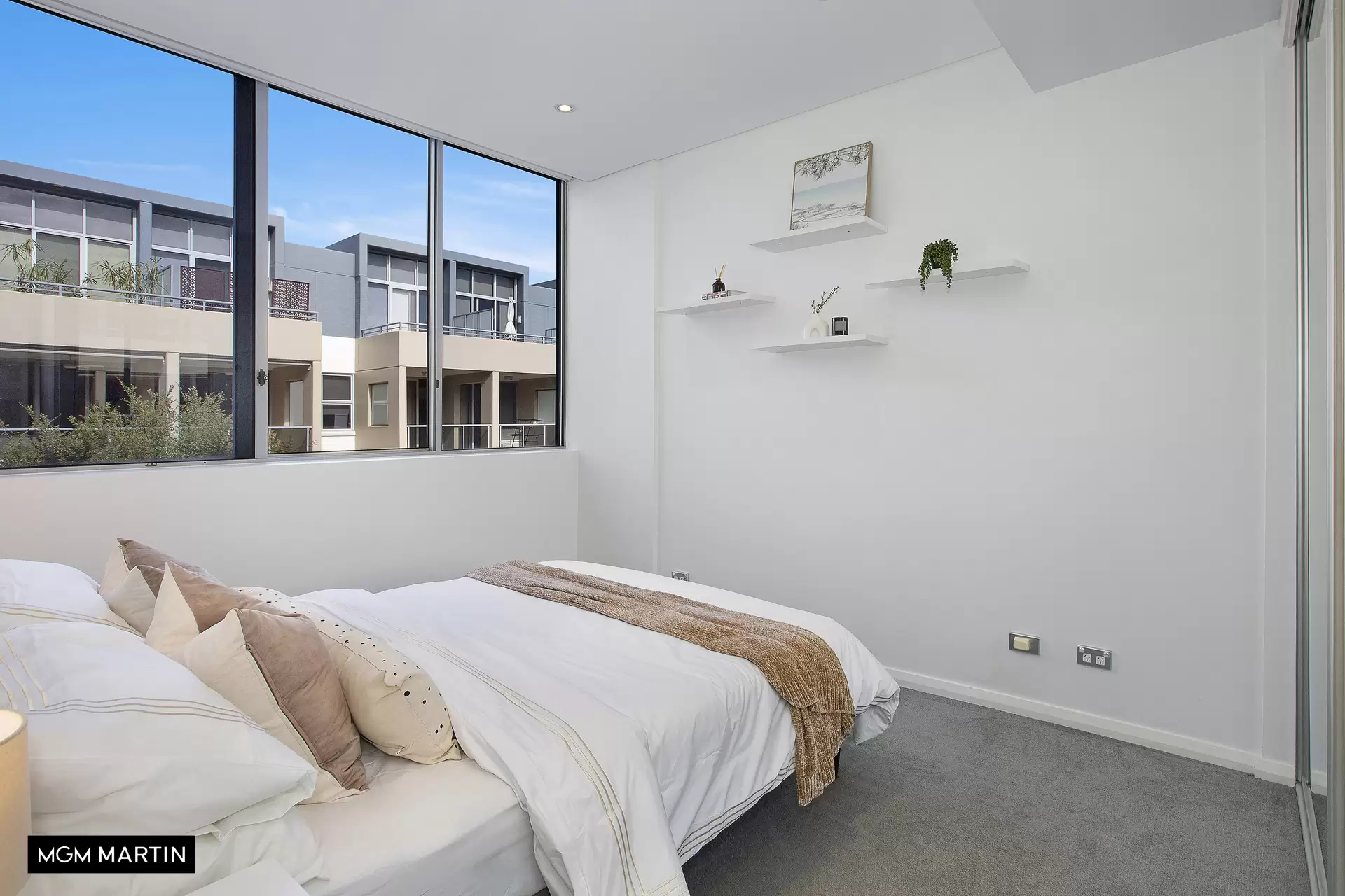 137/635 Gardeners Road, Mascot Sold by MGM Martin - image 1