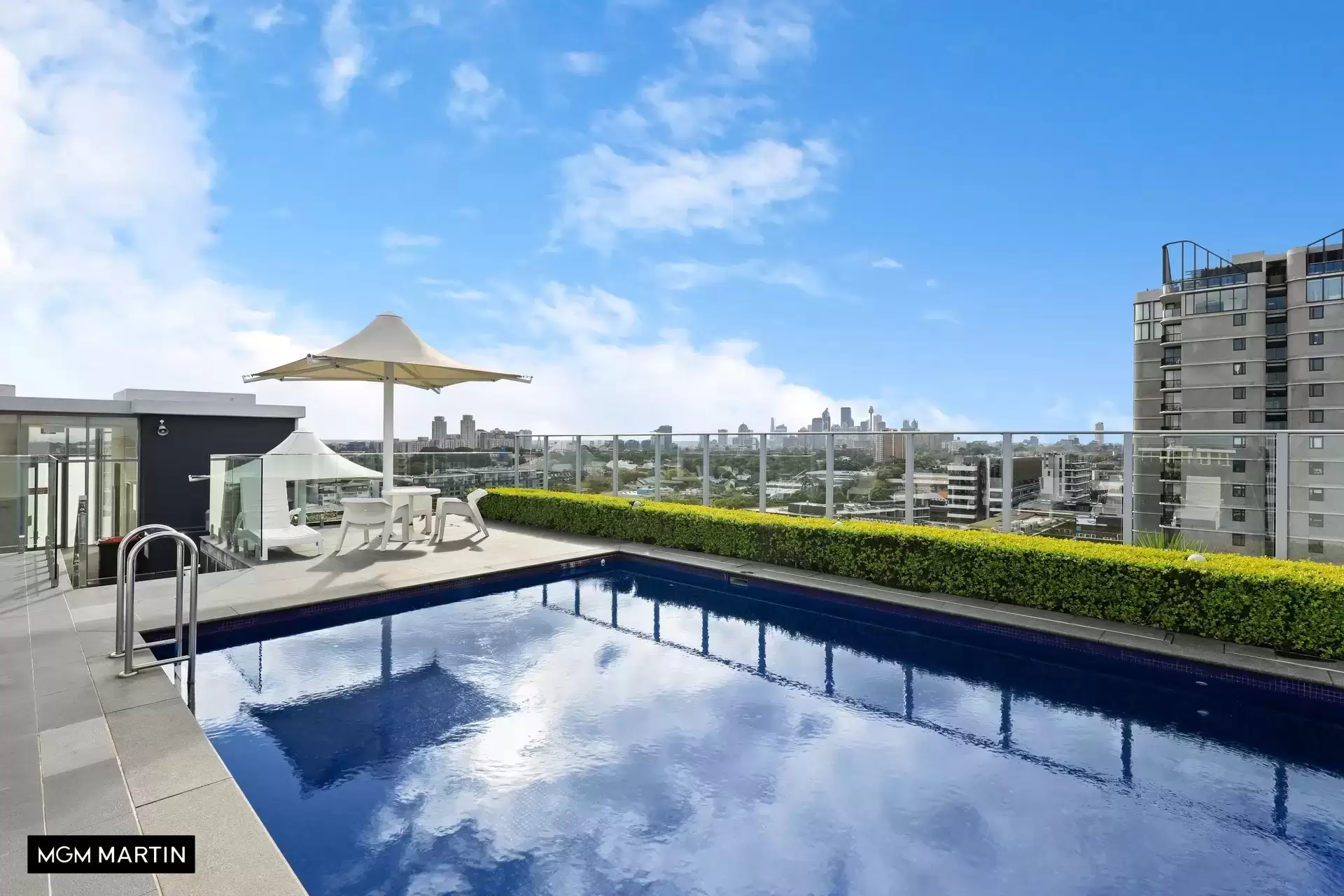 1005/5 O'Dea Avenue, Zetland Sold by MGM Martin - image 1