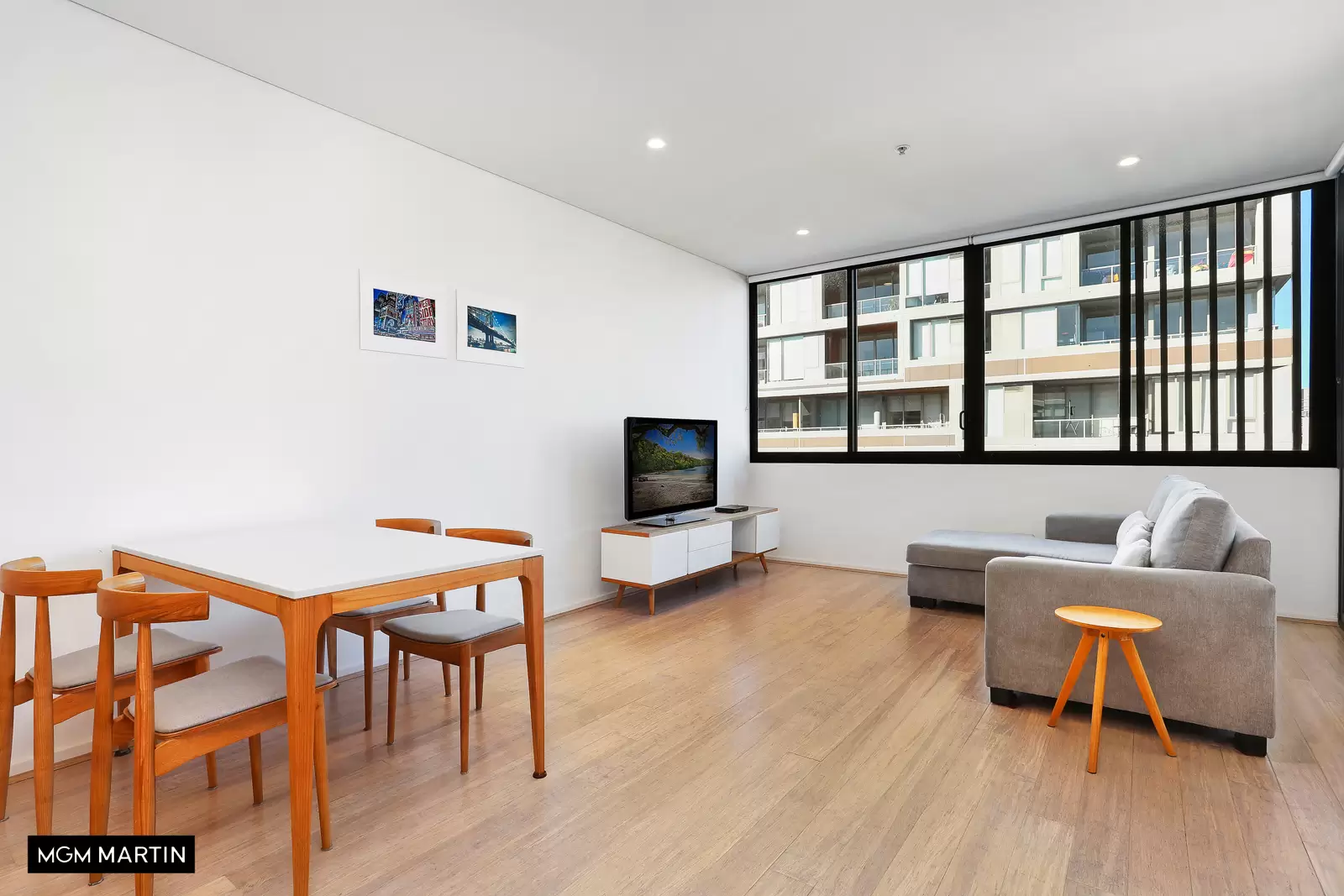 753/2C Defries Avenue, Zetland Leased by MGM Martin - image 1