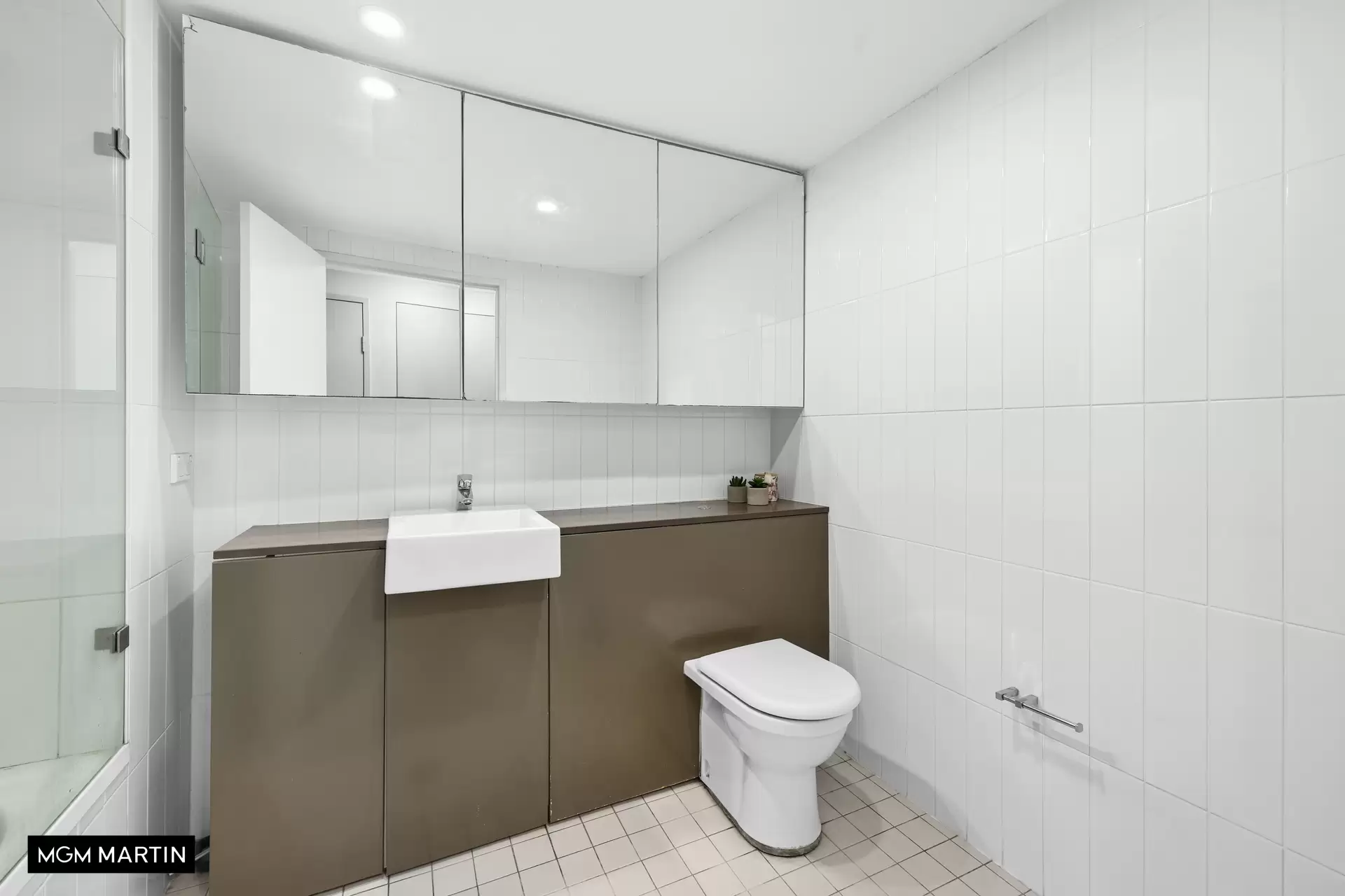 54/2 Levy Walk, Zetland Sold by MGM Martin - image 1