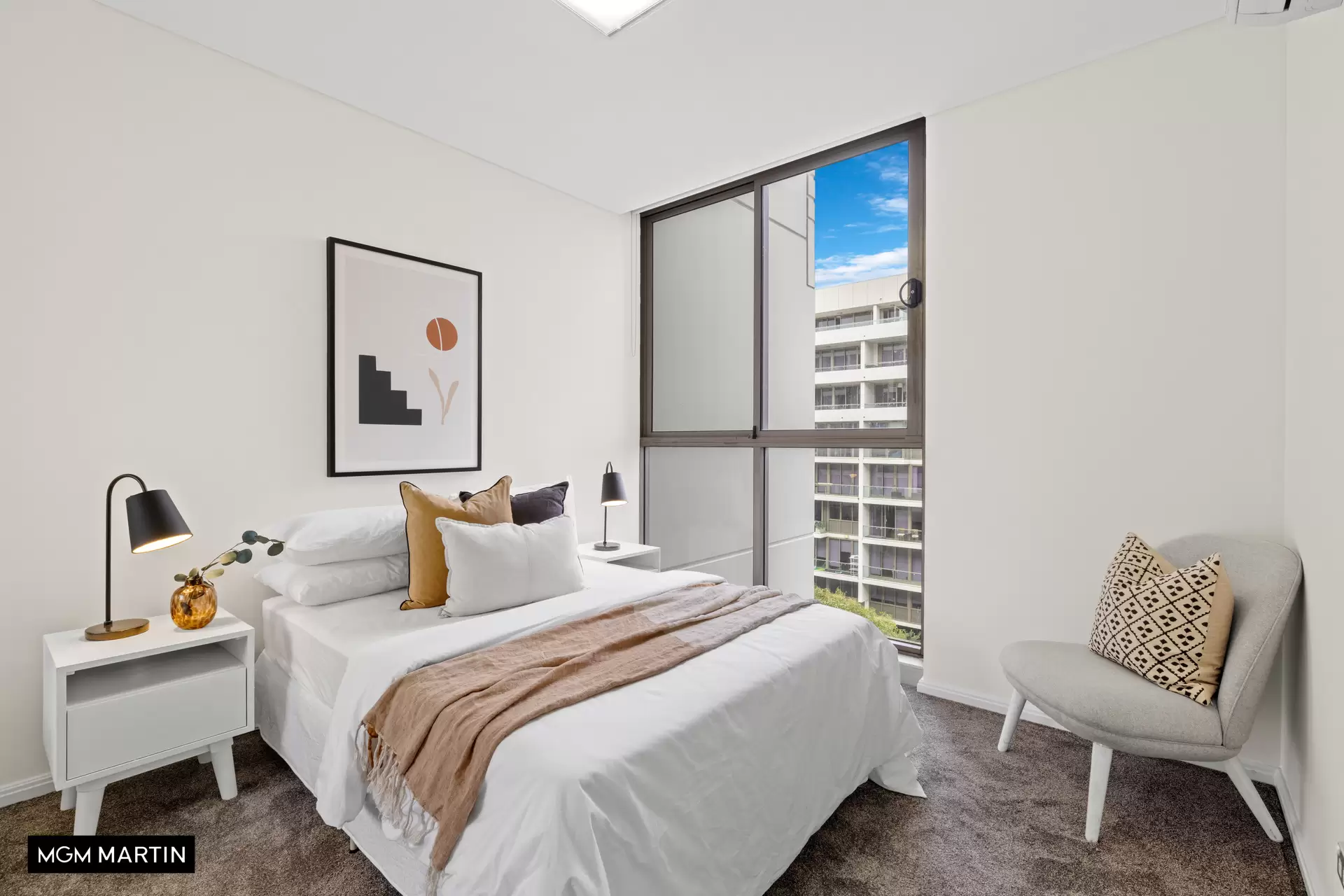 549/10 Victoria Park Parade, Zetland Sold by MGM Martin - image 1