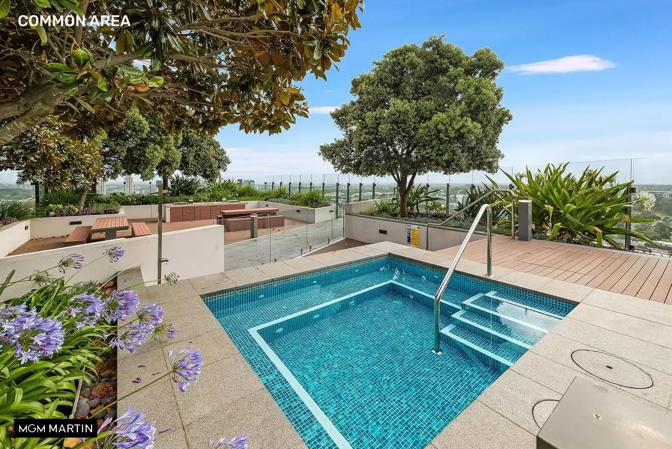 1211/8 Park Lane, Chippendale For Sale by MGM Martin - image 1