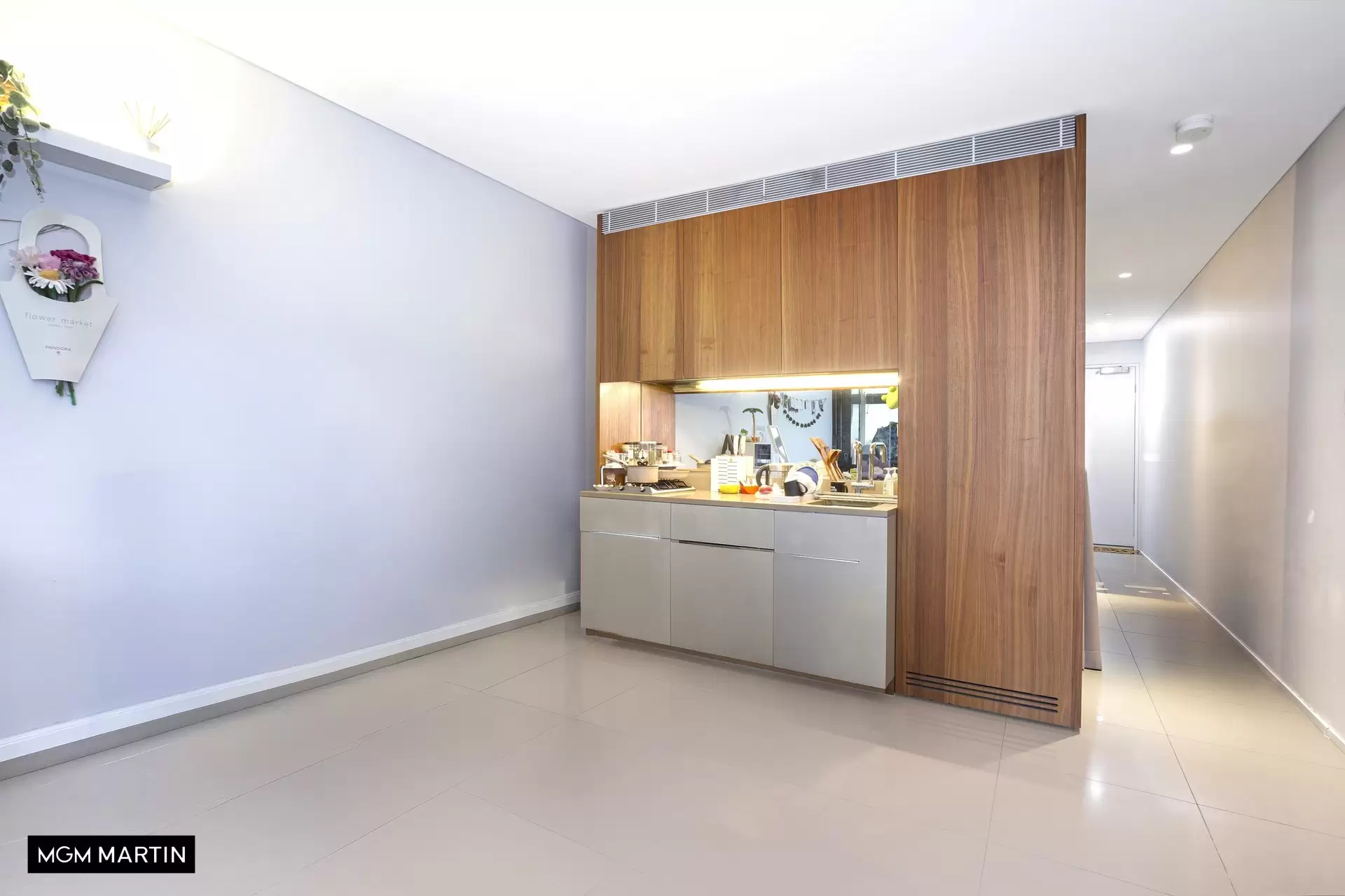 1211/8 Park Lane, Chippendale For Sale by MGM Martin - image 1