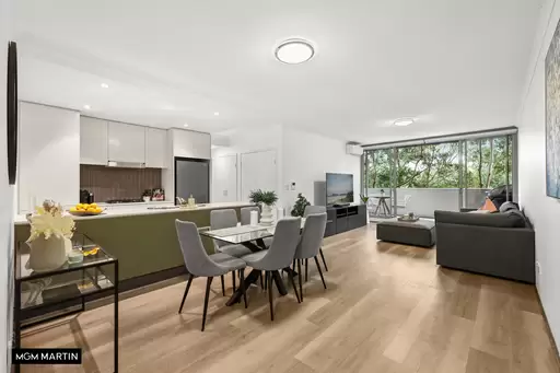 43/2 Hutchinson Walk, Zetland For Sale by MGM Martin