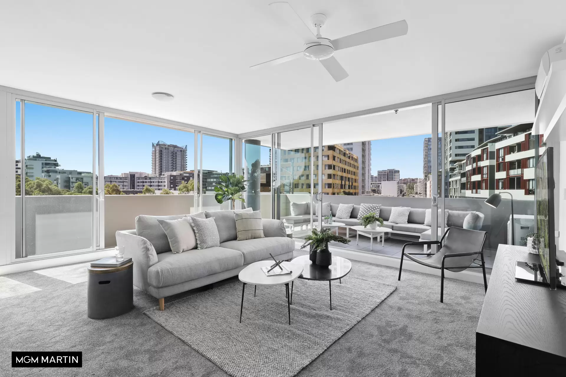 20/22 Gadigal Avenue, Zetland Leased by MGM Martin - image 1