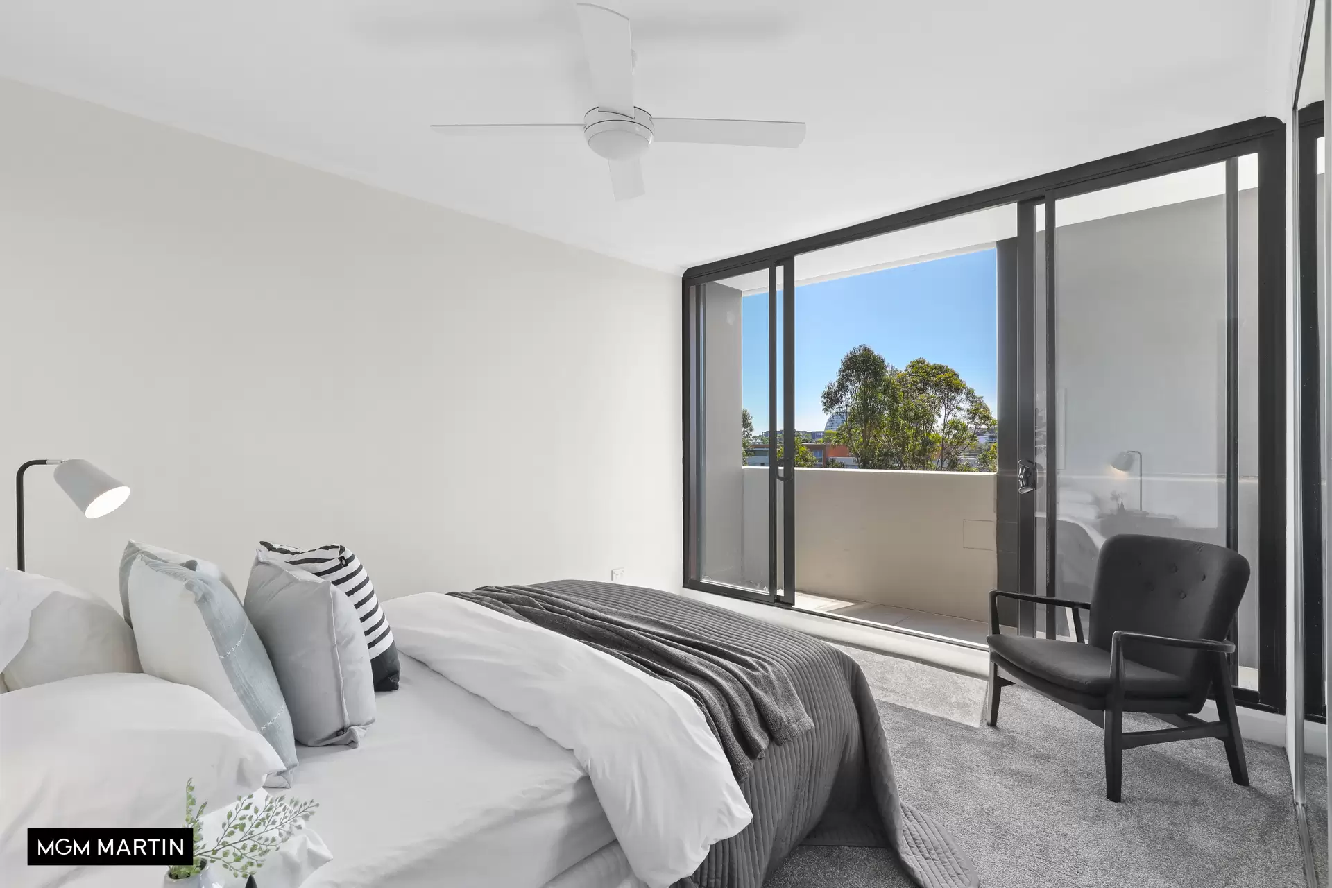 20/22 Gadigal Avenue, Zetland Leased by MGM Martin - image 1