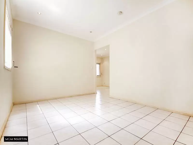 56 Hardie Street, Mascot Leased by MGM Martin - image 1