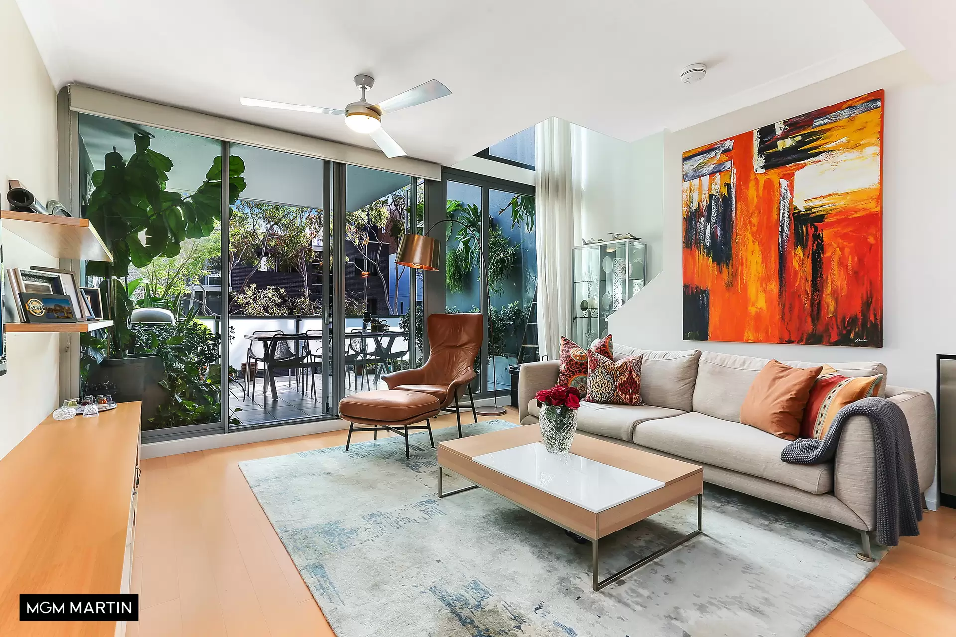 47/6A Grandstand Parade, Zetland Leased by MGM Martin - image 1