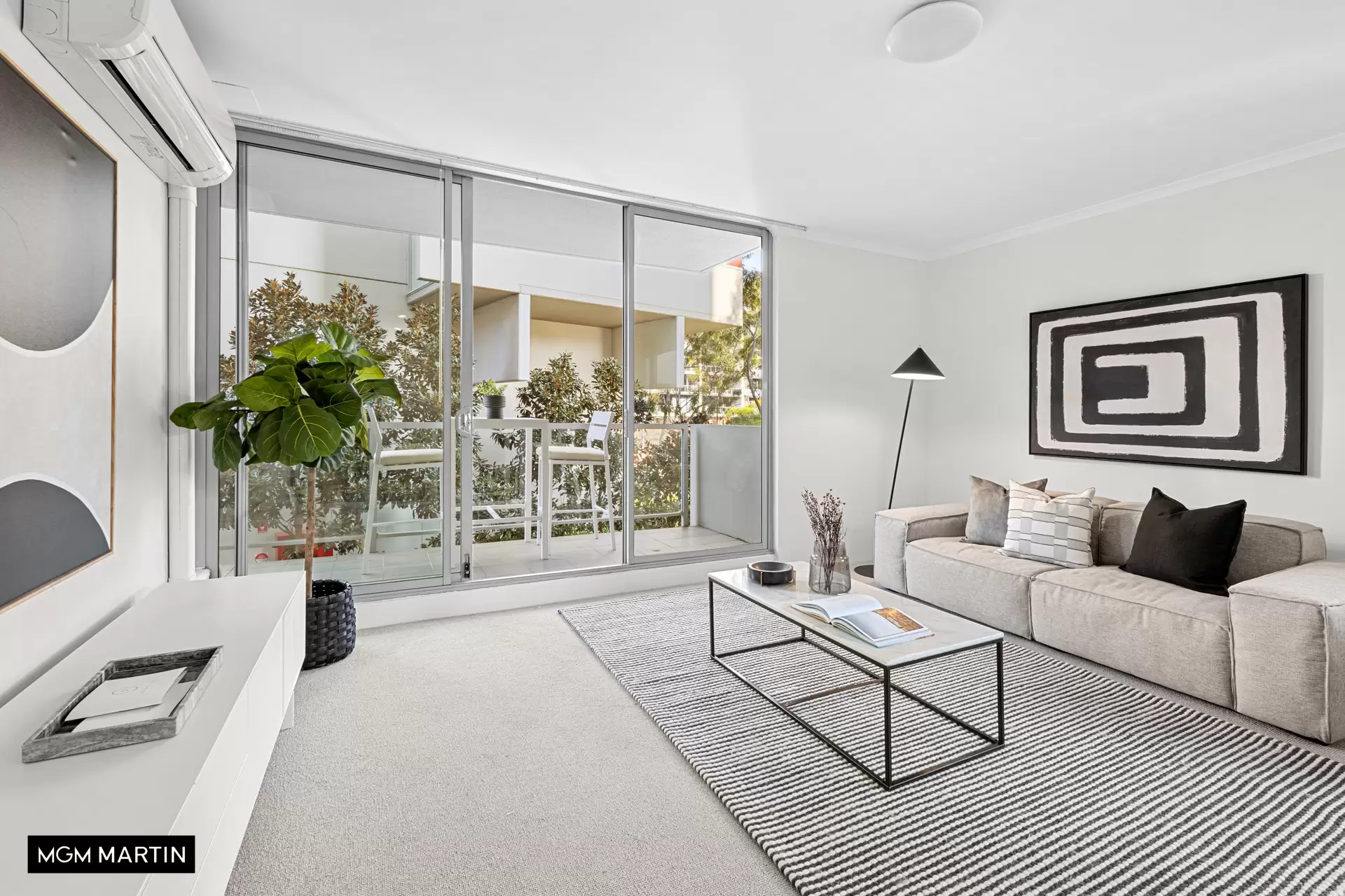 23/2 Hutchinson Walk, Zetland Sold by MGM Martin - image 1