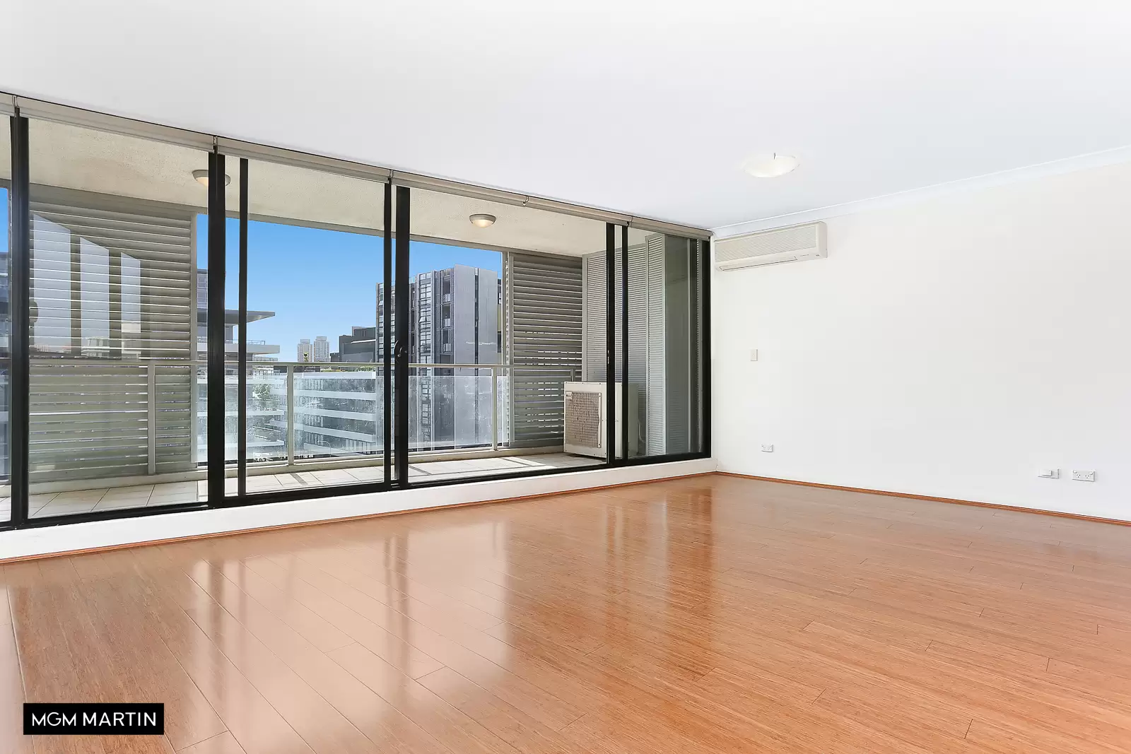 414/11a Lachlan Street, Waterloo Leased by MGM Martin - image 1